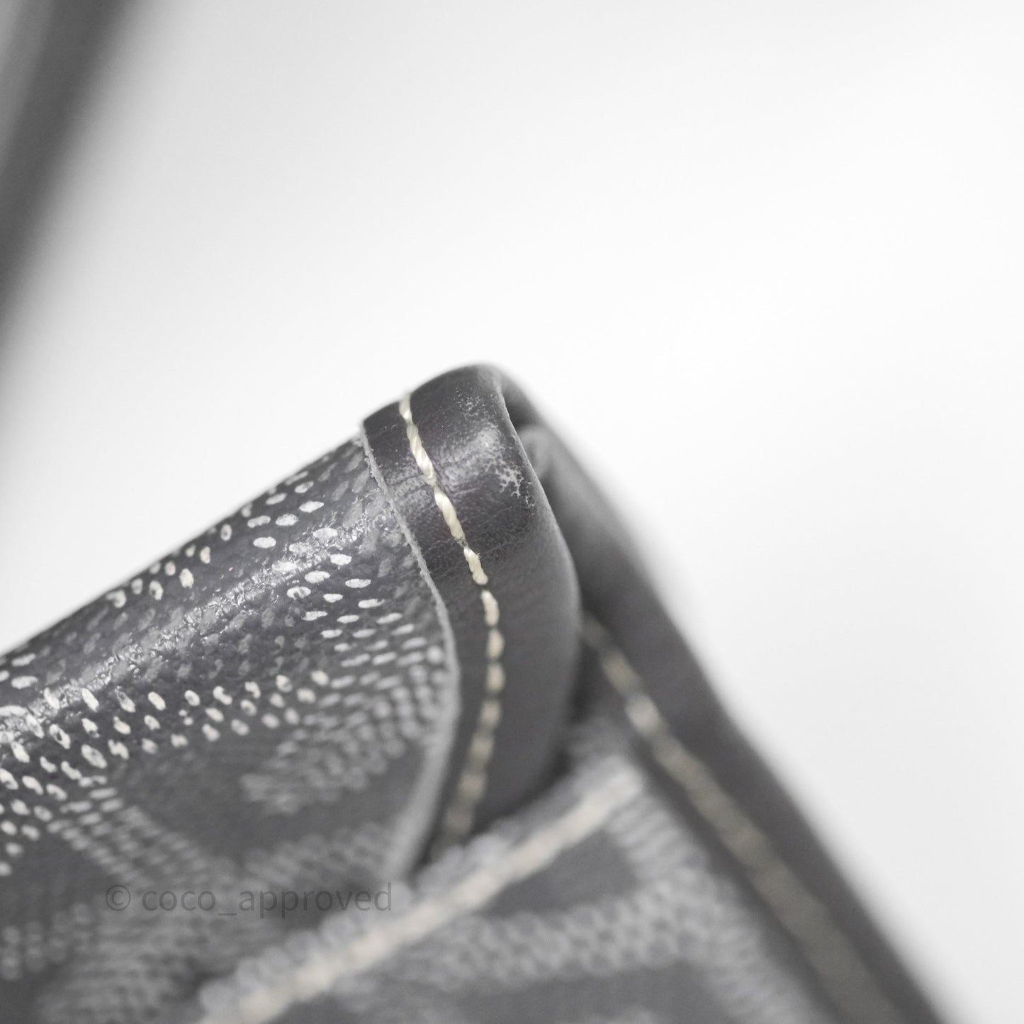 Goyard St Louis Tote PM ⁣⁣⁣⁣⁣⁣⁣⁣⁣⁣⁣⁣⁣⁣⁣⁣⁣⁣⁣⁣Grey