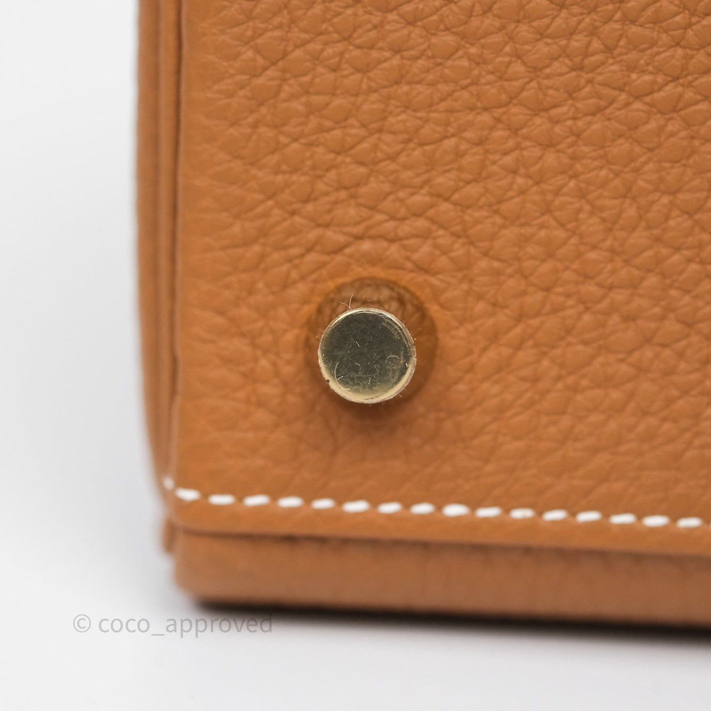 Hermès Kelly Retourne 25 Gold Togo Gold Hardware