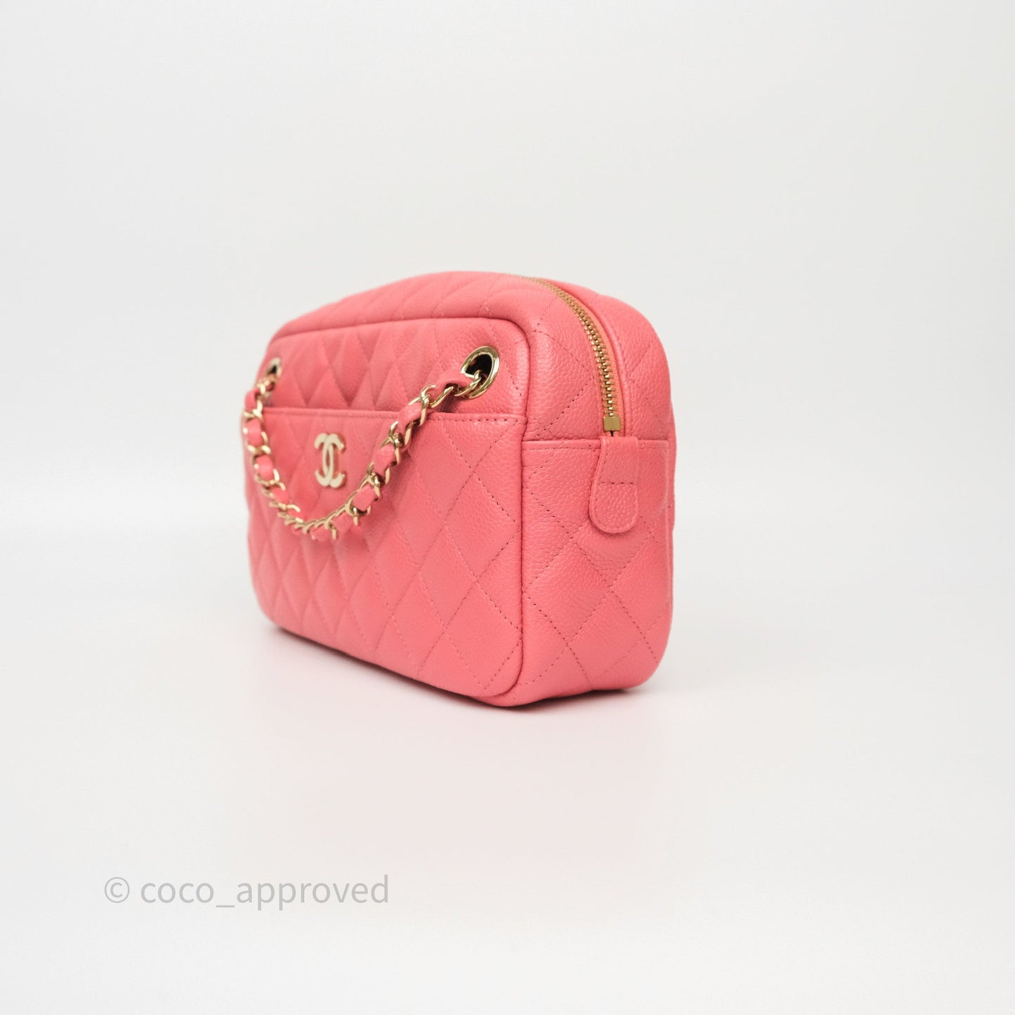 Chanel Camera Case Quilted Pink Shiny Caviar Gold Hardware