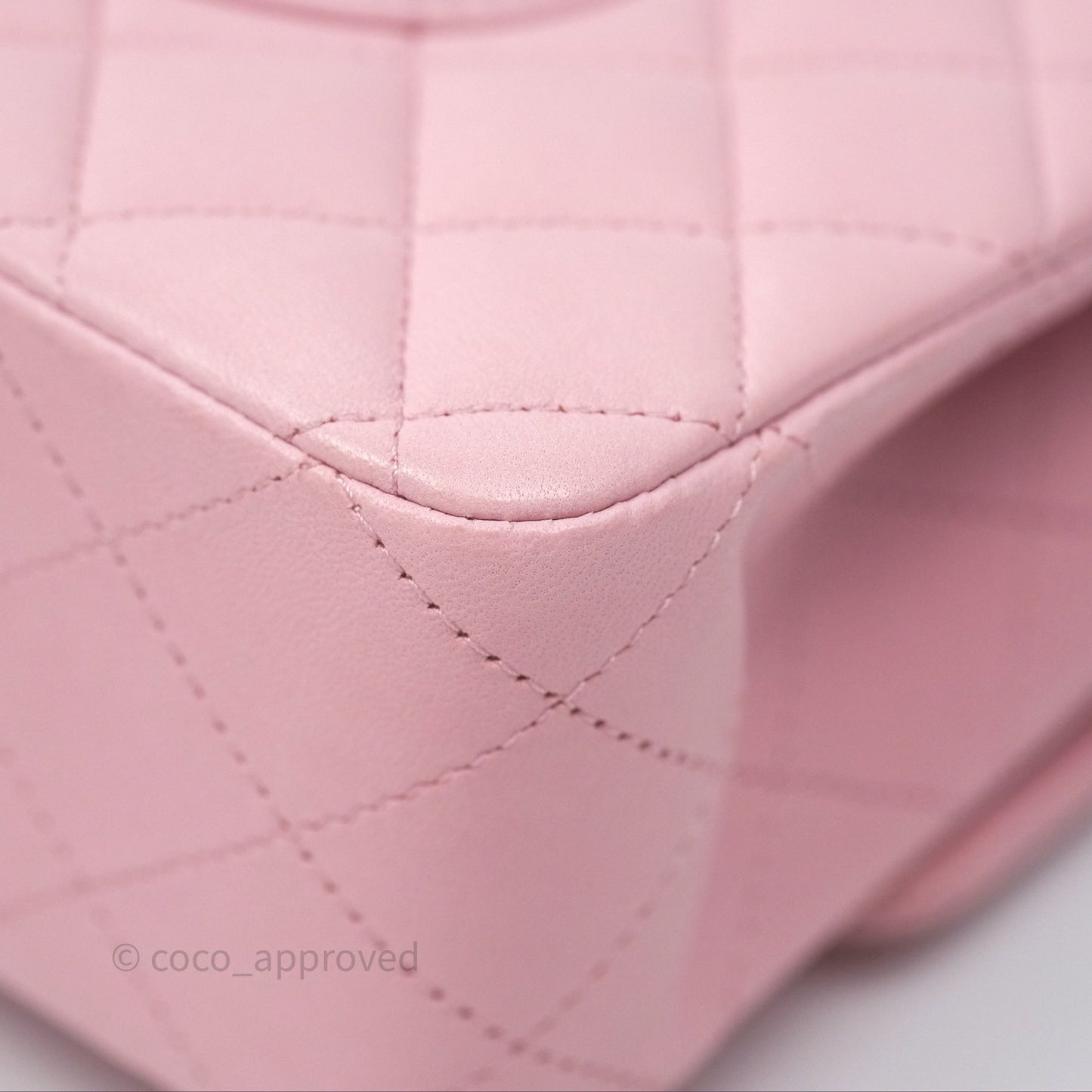 Chanel Classic M/L Medium Flap Quilted Pink Lambskin Gold Hardware