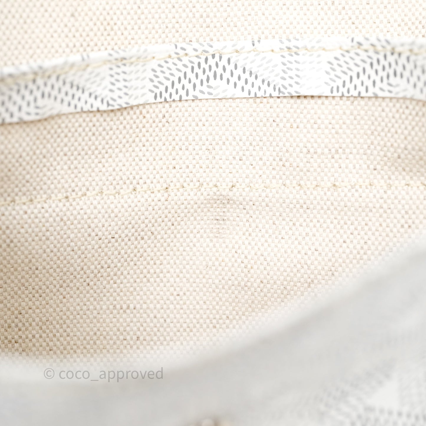 Goyard Bohème Hobo Bag PM White Goyardine Canvas