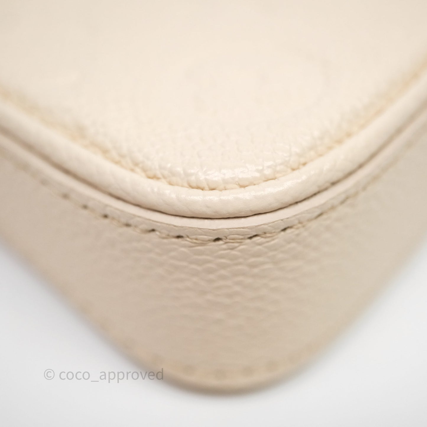 Louis Vuitton Easy Pouch On Strap Crème Monogram Empreinte Leather