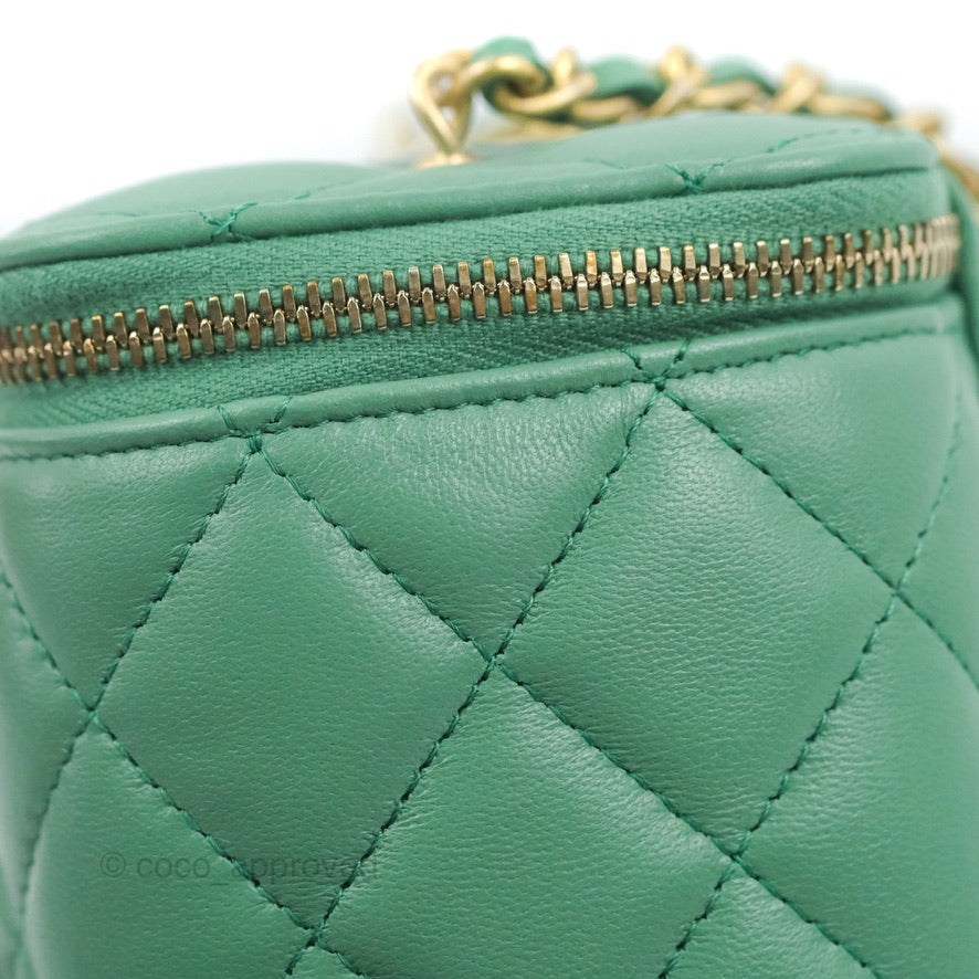 Chanel Vanity with Pearl Crush Chain Green Lambskin Aged Gold Hardware