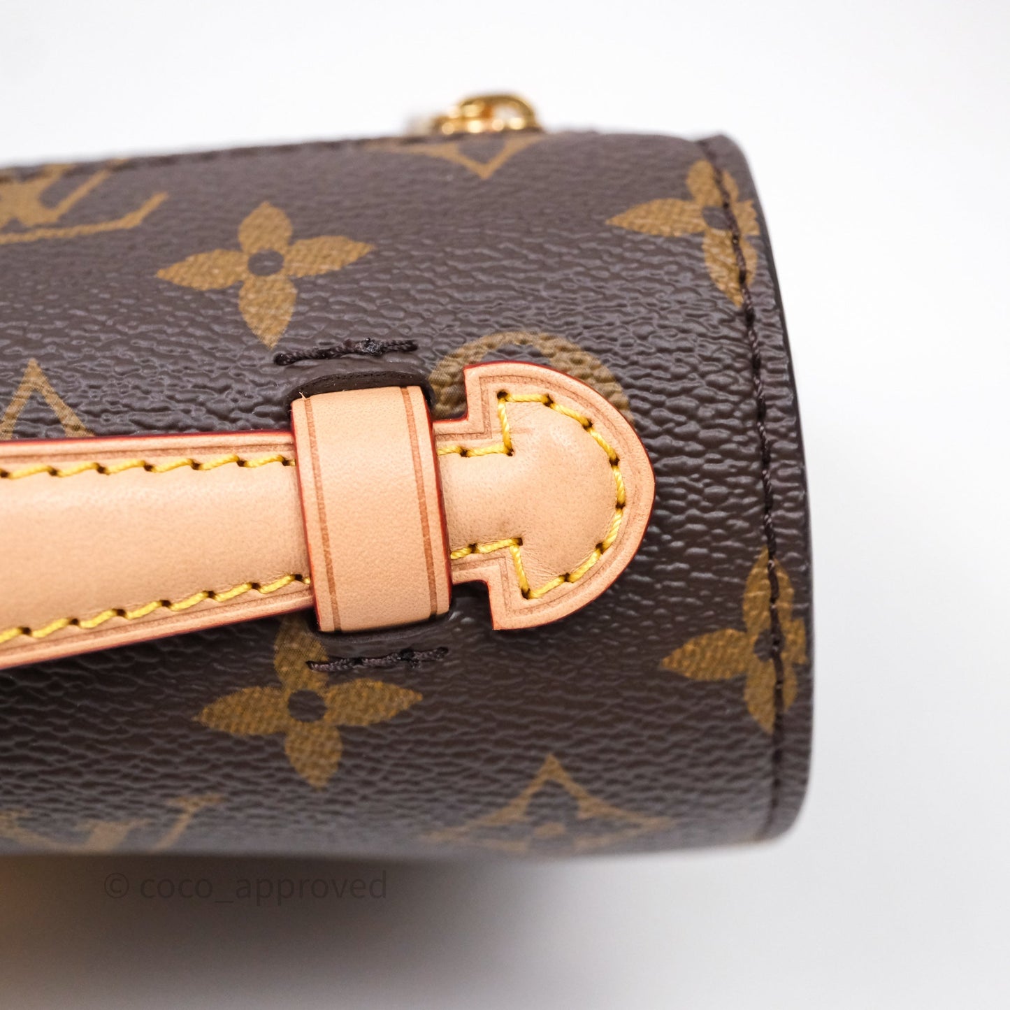 Louis Vuitton Pochette Métis East West Monogram Canvas