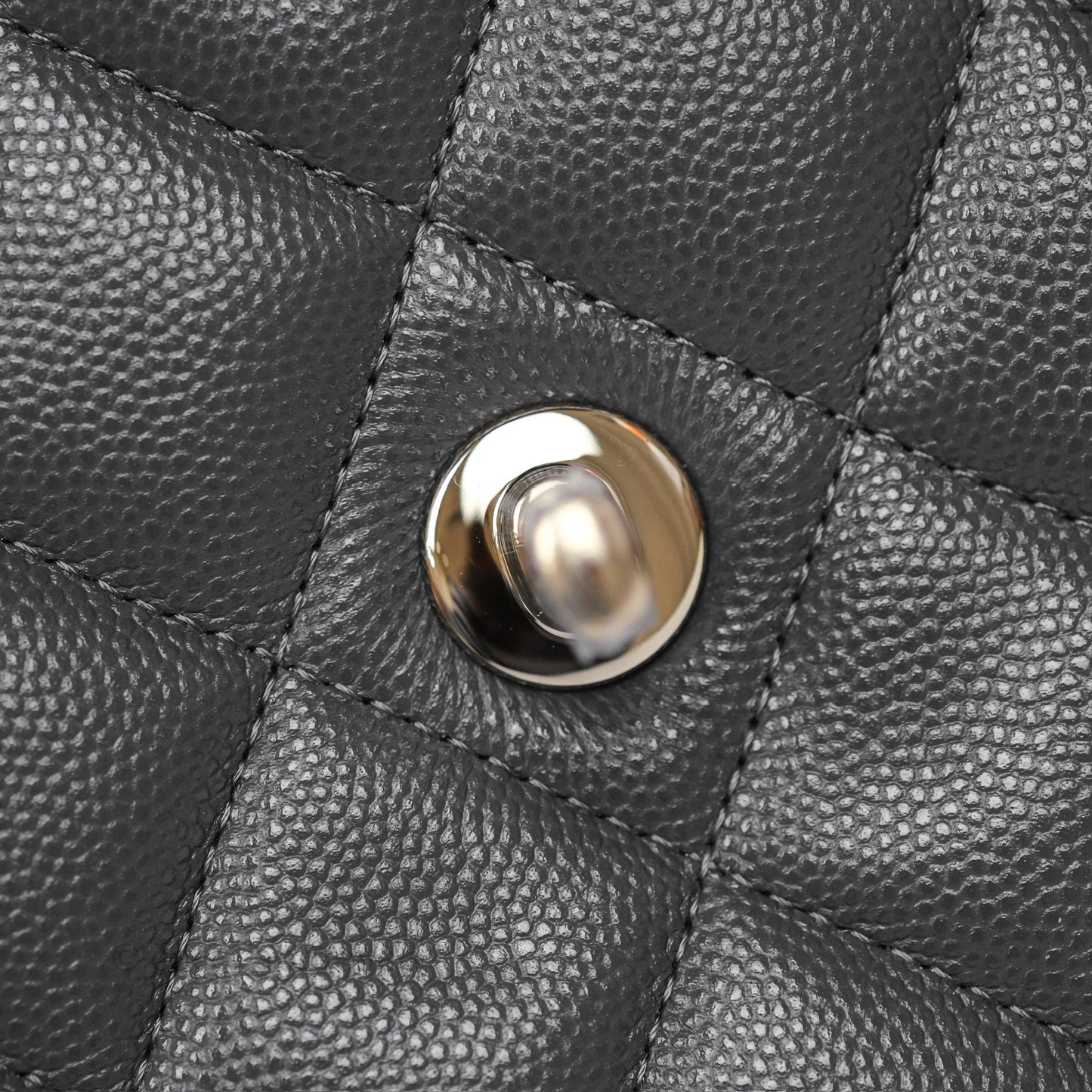 Chanel Jumbo Classic Double Flap Quilted Dark Grey Caviar Gold Hardware⁣⁣