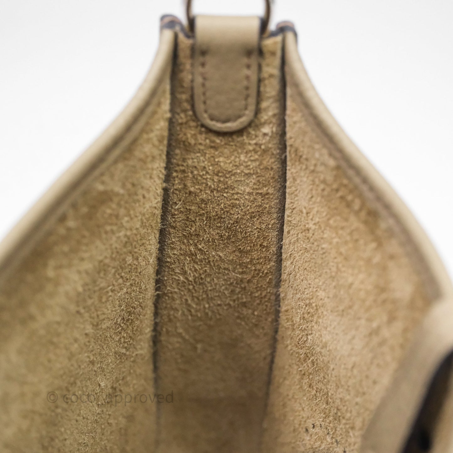 Hermès Mini Evelyne 16 Beige Marfa 8Q Clemence Gold Hardware