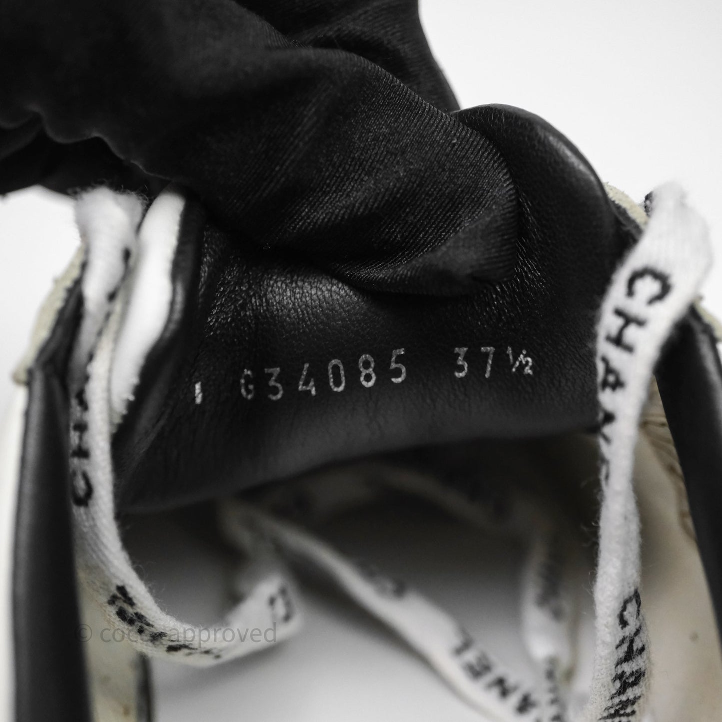 Chanel Logo Pull Tab Lace-up Sneakers White & Black Size 37.5