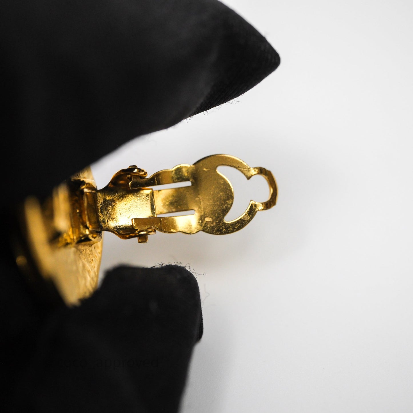Chanel Square Ear Clip Gold Tone 94P