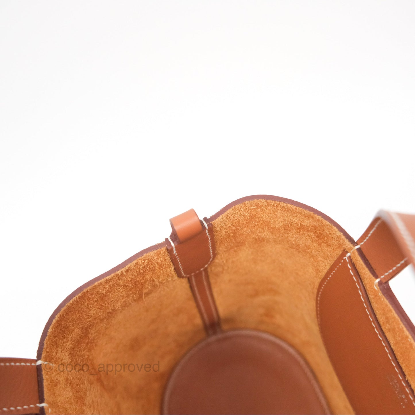 Hermes In-The-Loop 18 Gold Clemence Palladium Hardware