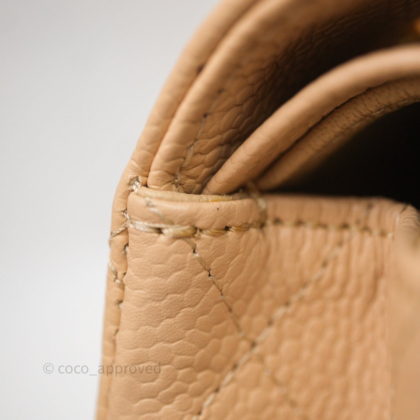 Chanel Classic M/L Medium Flap Quilted Beige Caviar Gold Hardware