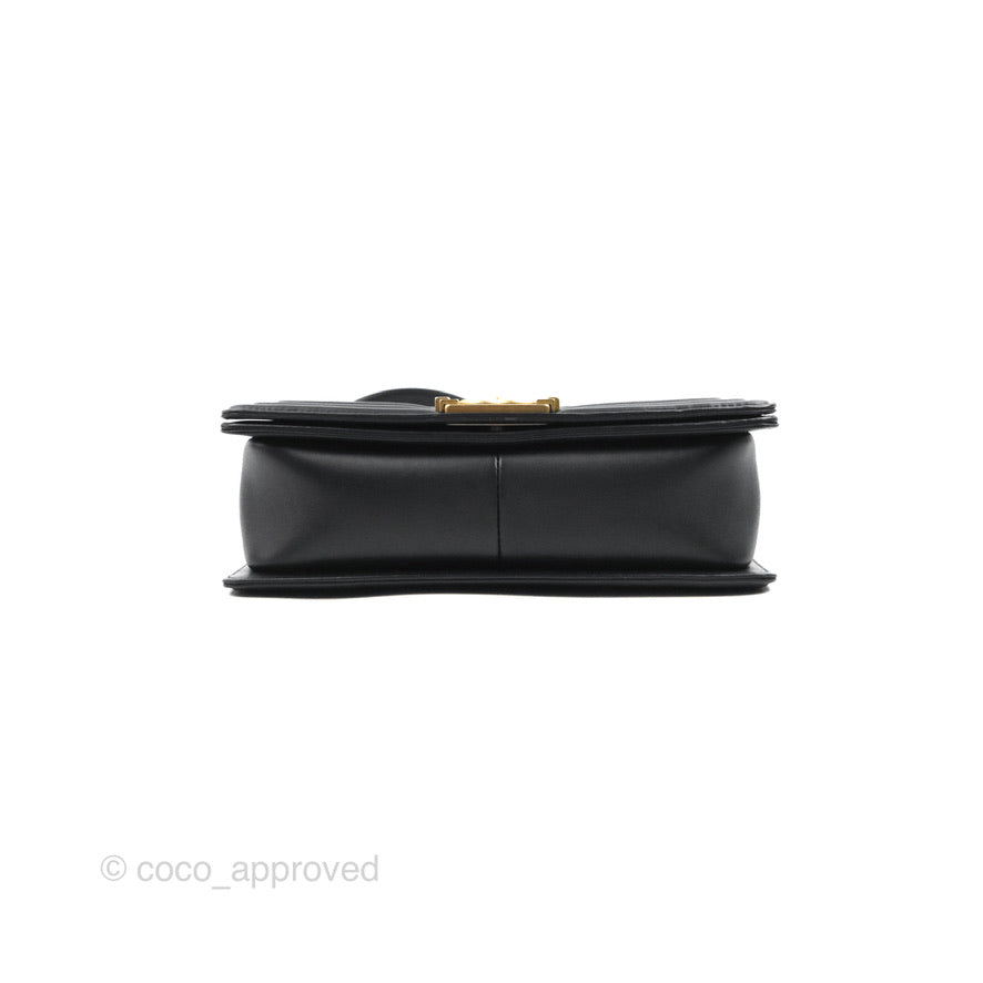 Chanel Quilted Medium Boy Black Calfskin Aged Gold Hardware