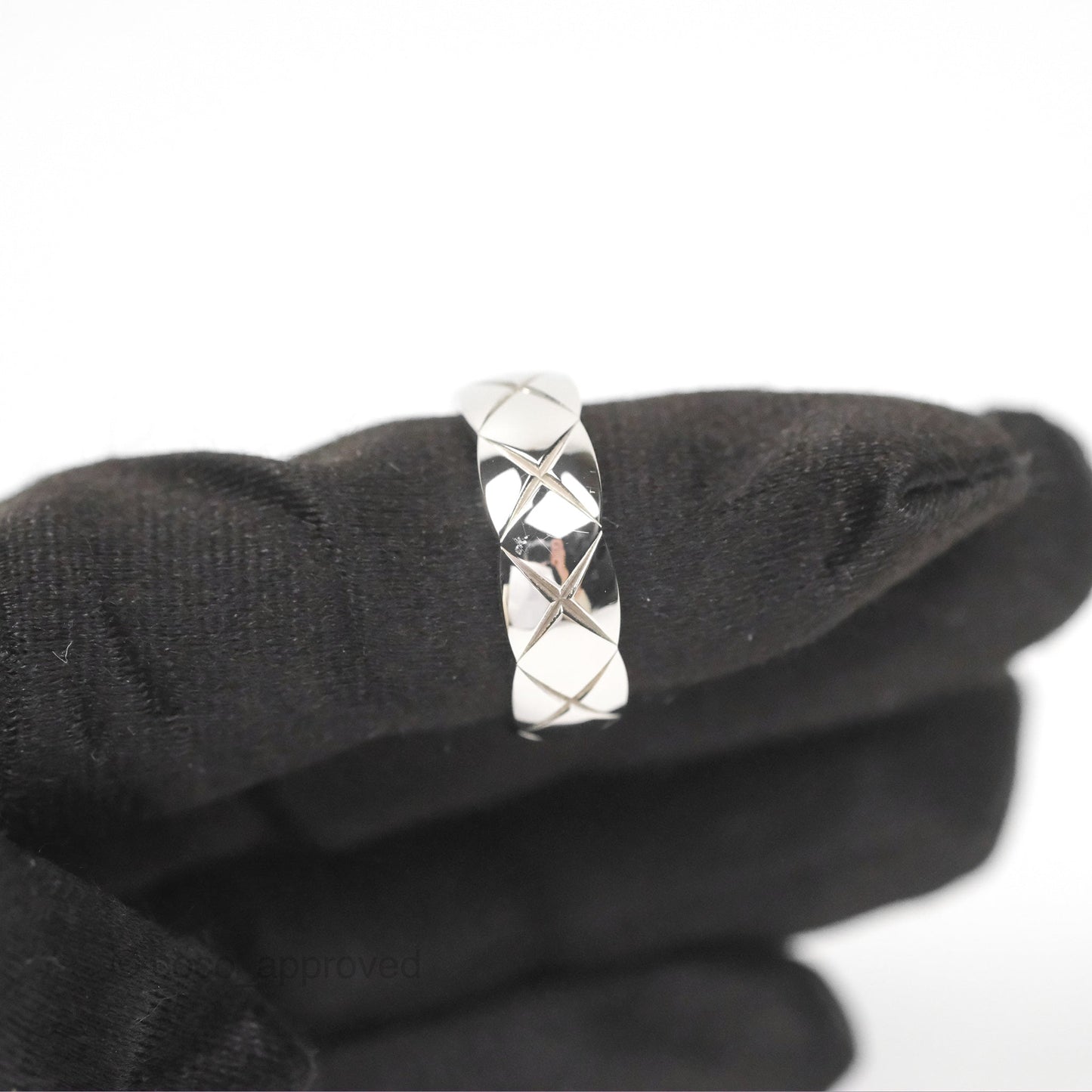 Chanel Coco Crush Ring Small Version 18K White Gold Size 53