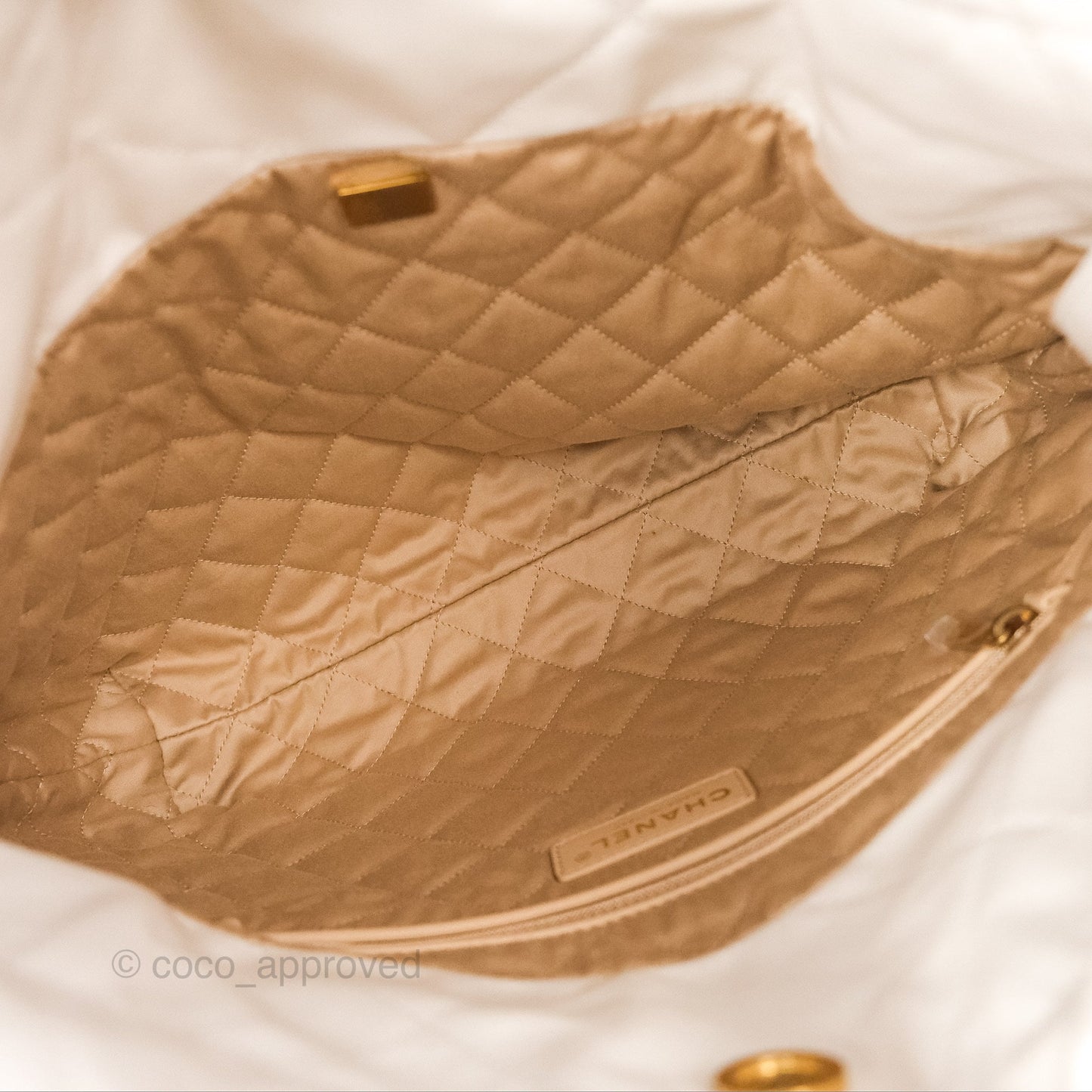 Chanel 22 Small White Shiny Calfskin Aged Gold Hardware