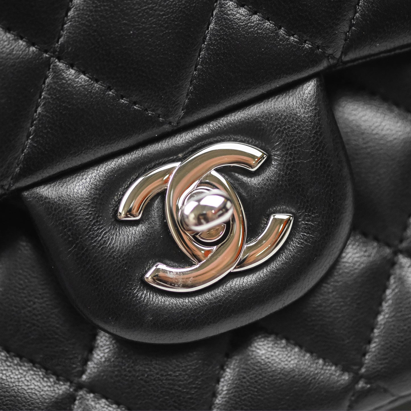 Chanel Classic M/L Medium Flap Quilted Black Lambskin Silver Hardware