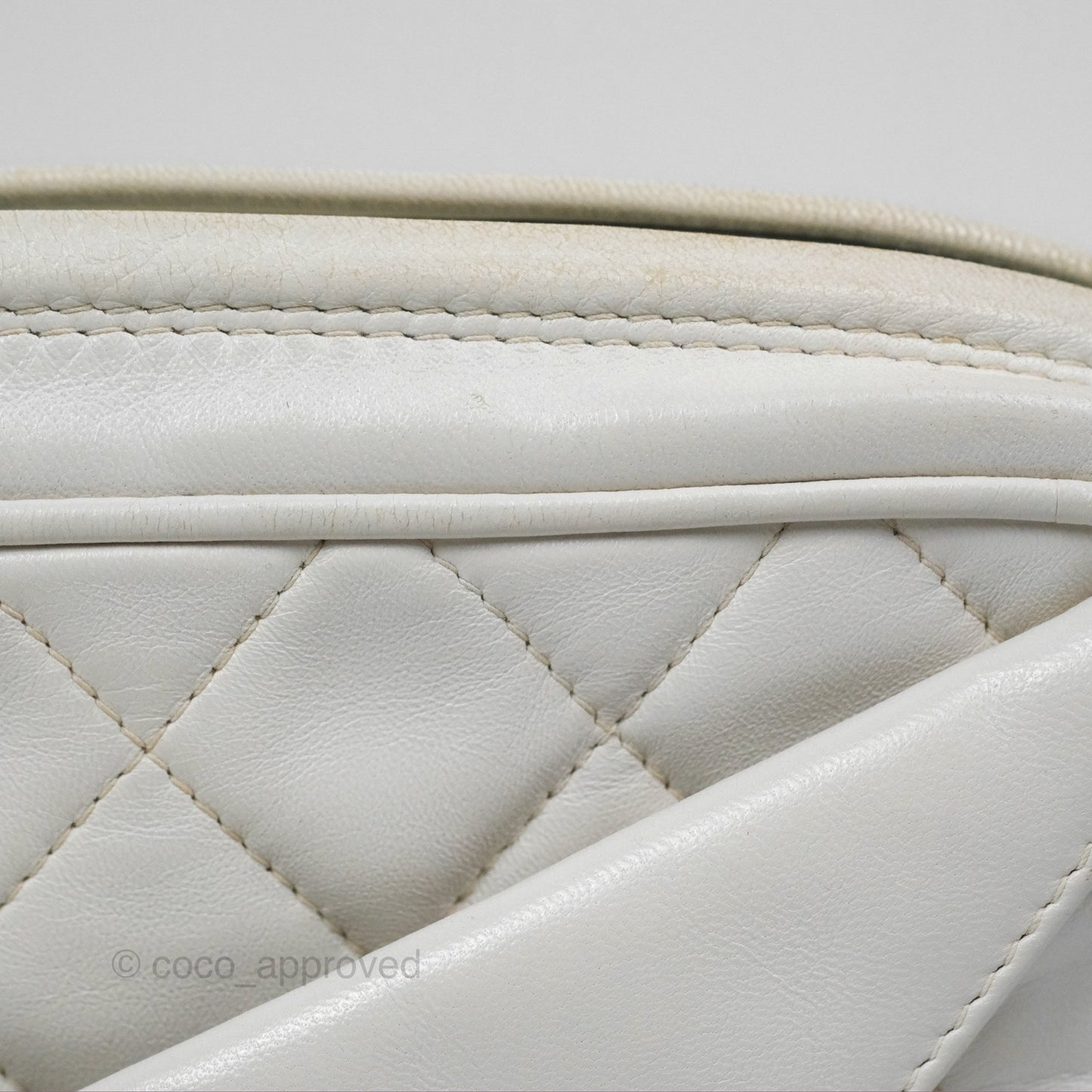 Chanel Vintage Small Camera Bag White Lambskin Gold Hardware