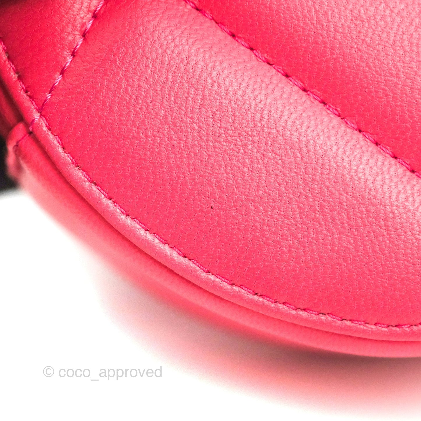 Chanel 19 Round Clutch With Chain Dark Pink Mixed Hardware