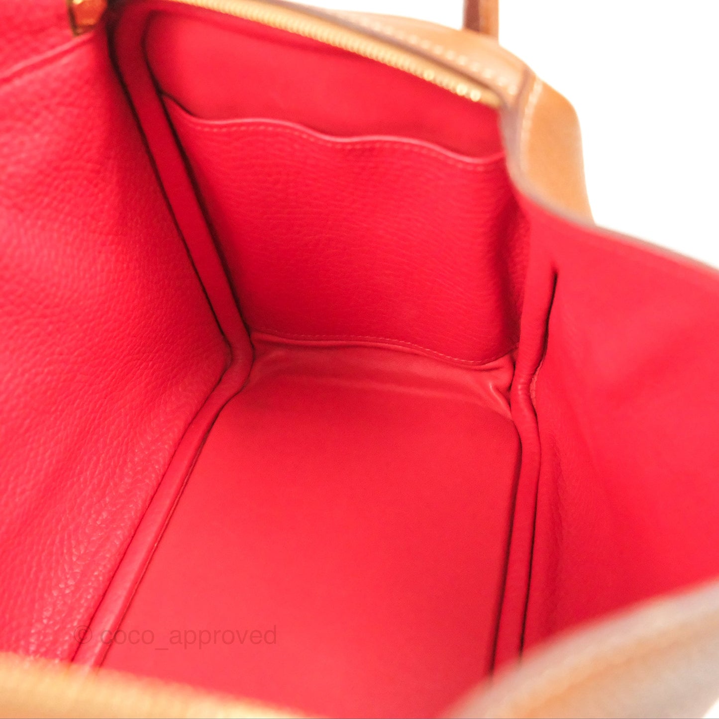 Hermès Lindy 26 Gold Taurillon Clemence Gold Hardware