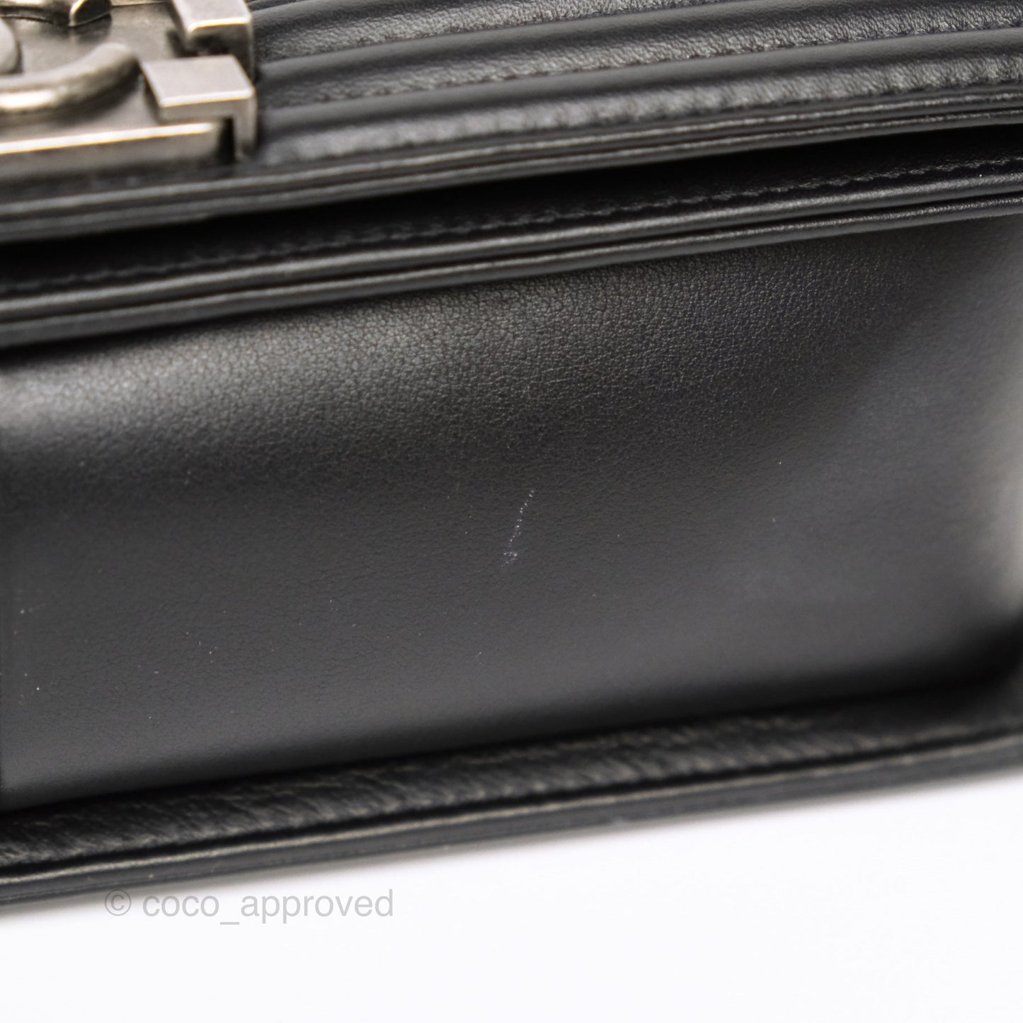 Chanel Medium Boy Quilted Black Calfskin Ruthenium Hardware