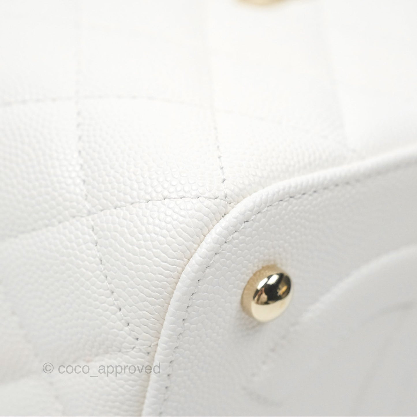 Chanel Quilted Top Handle Vanity Case White Caviar Gold Hardware