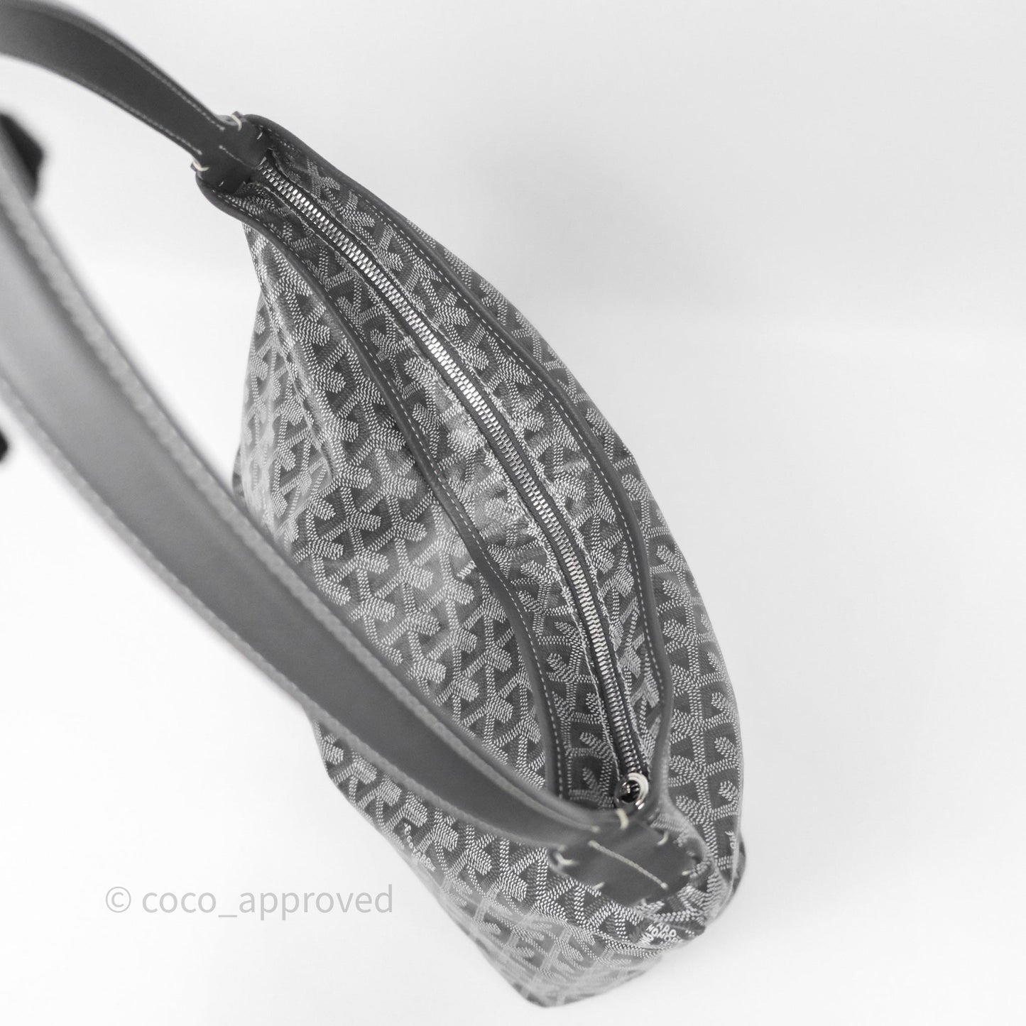 Goyard Bohème Hobo Bag Grey Goyardine Canvas Pink Heart