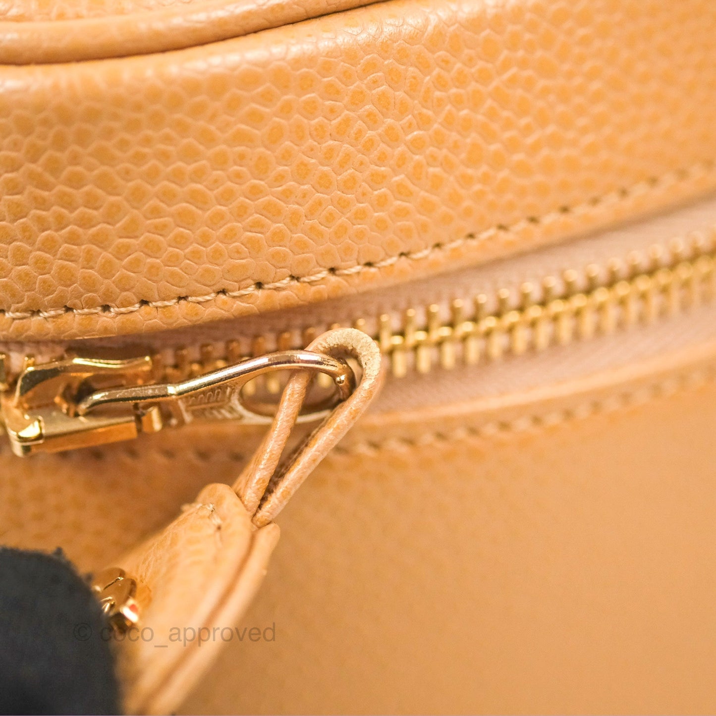 Chanel Vintage Vanity Case Beige Caviar Gold Hardware
