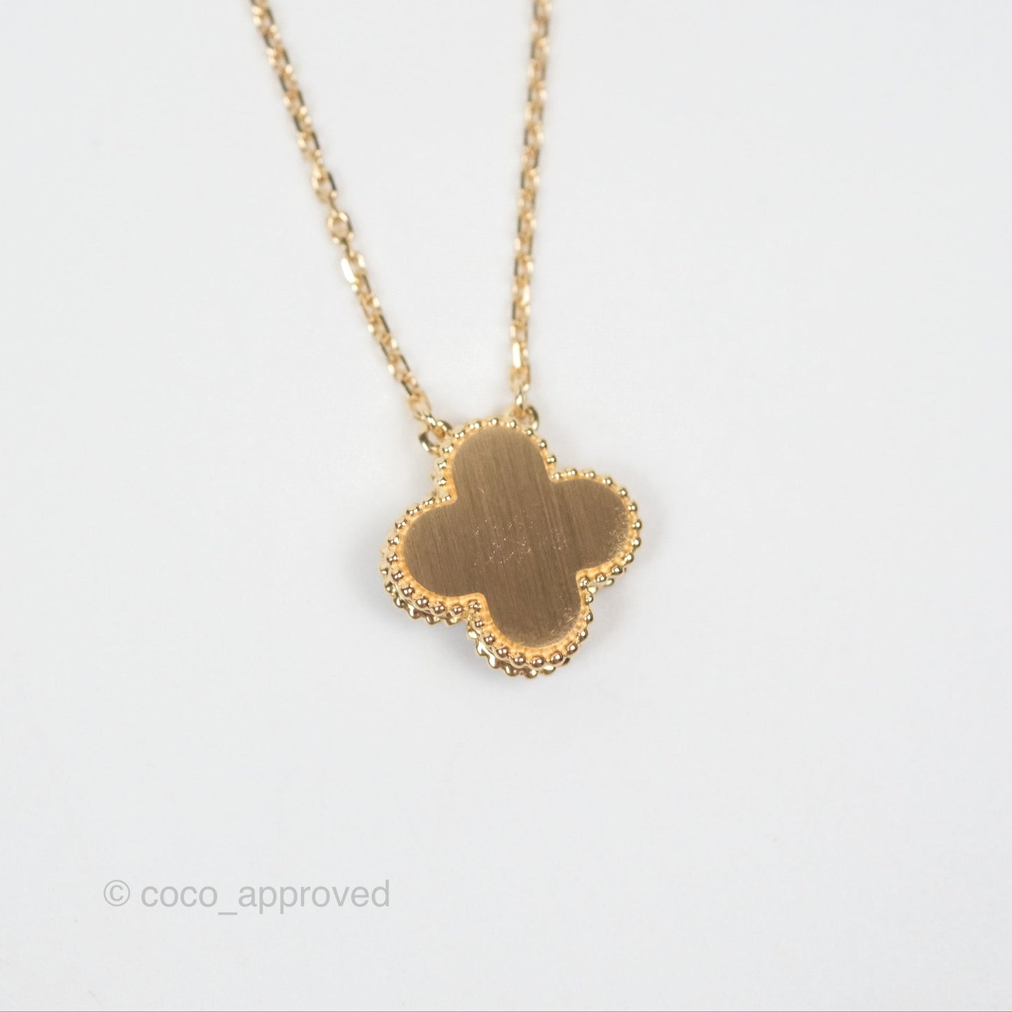 Van Cleef & Arpels Vintage Alhambra Holiday Pendant Blue Porcelain Diamond Yellow Gold