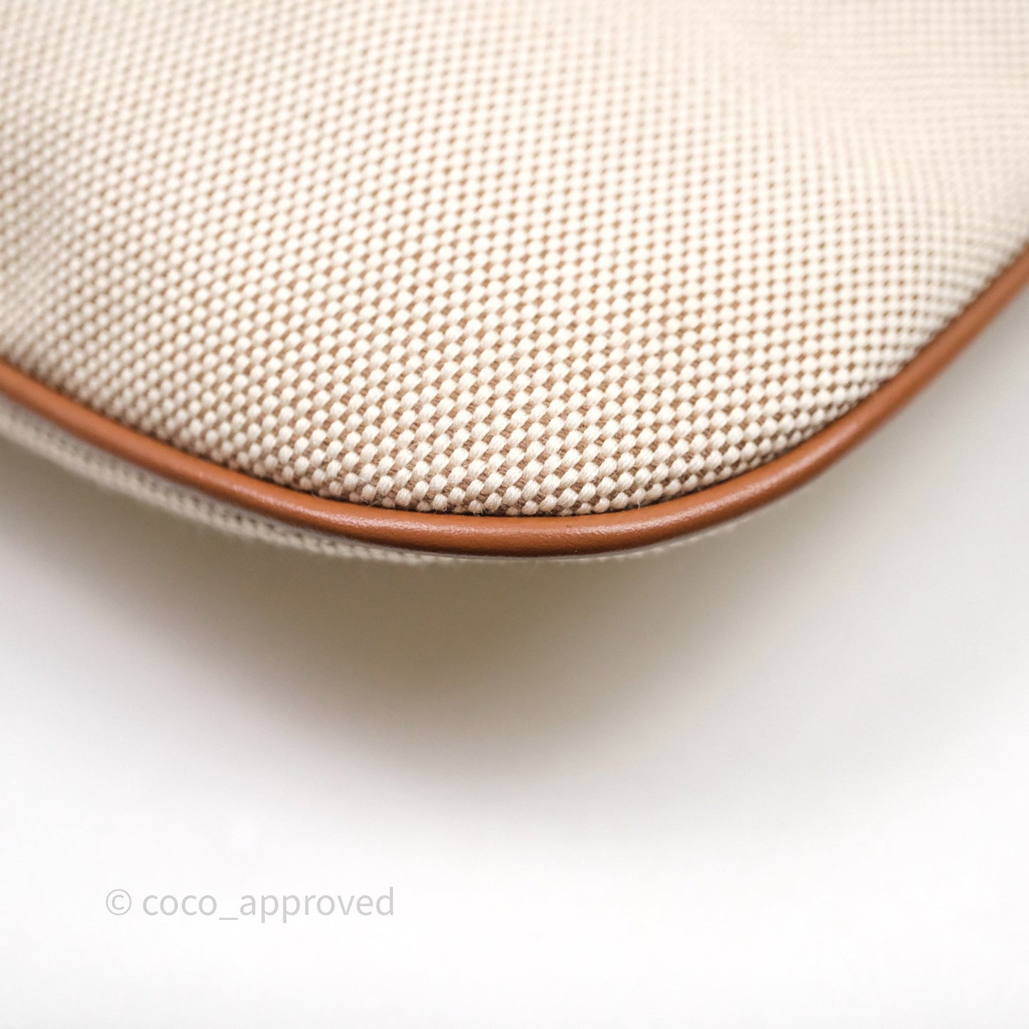 Miu Miu Ivy Tote Bag Canvas Beige/Brandy