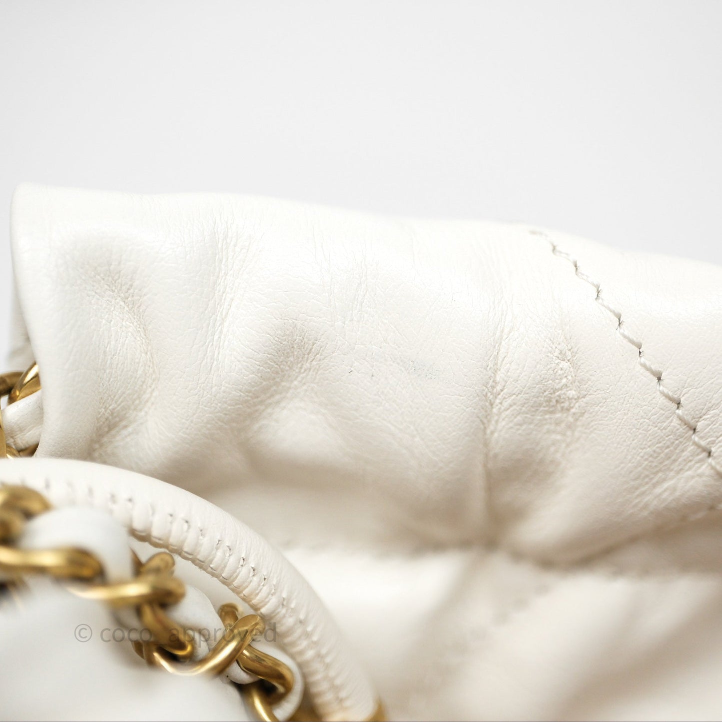 Chanel 22 Mini Bag White Shiny Crumpled Calfskin