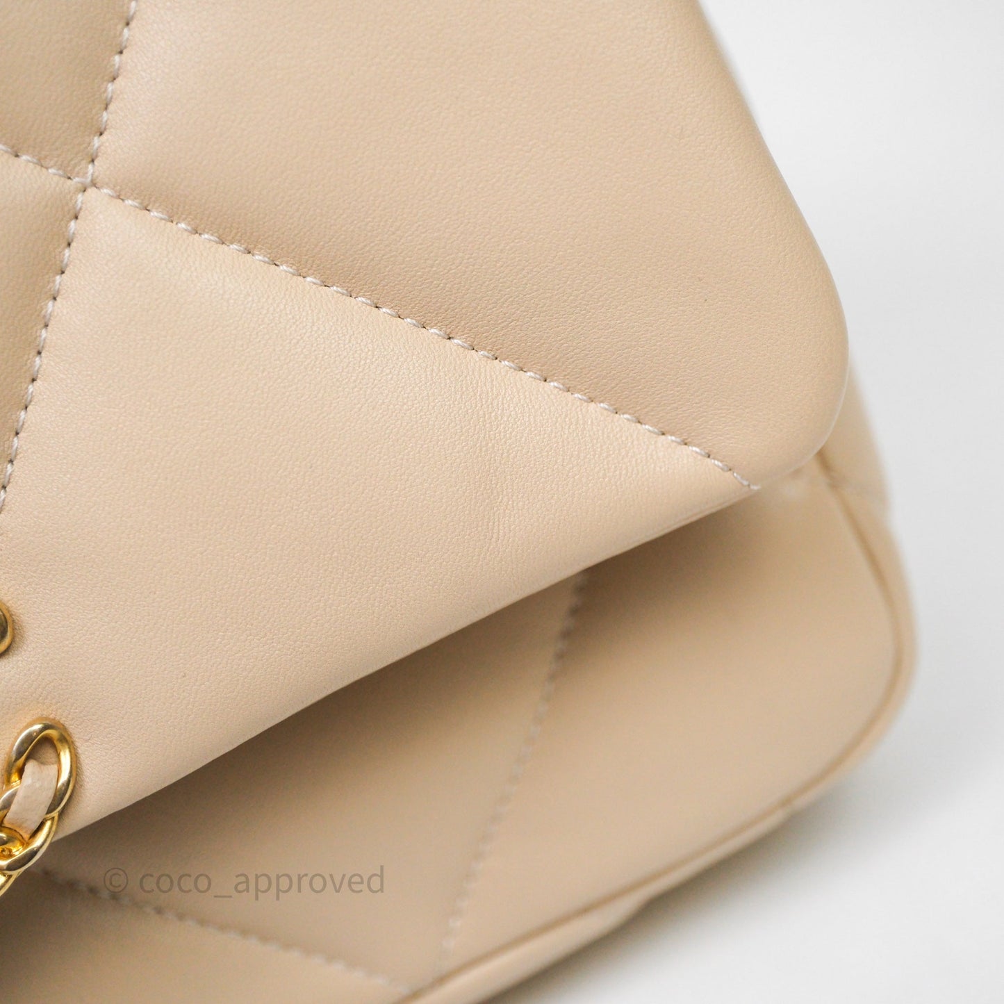 Chanel 19 Small Beige Lambskin Mixed Hardware