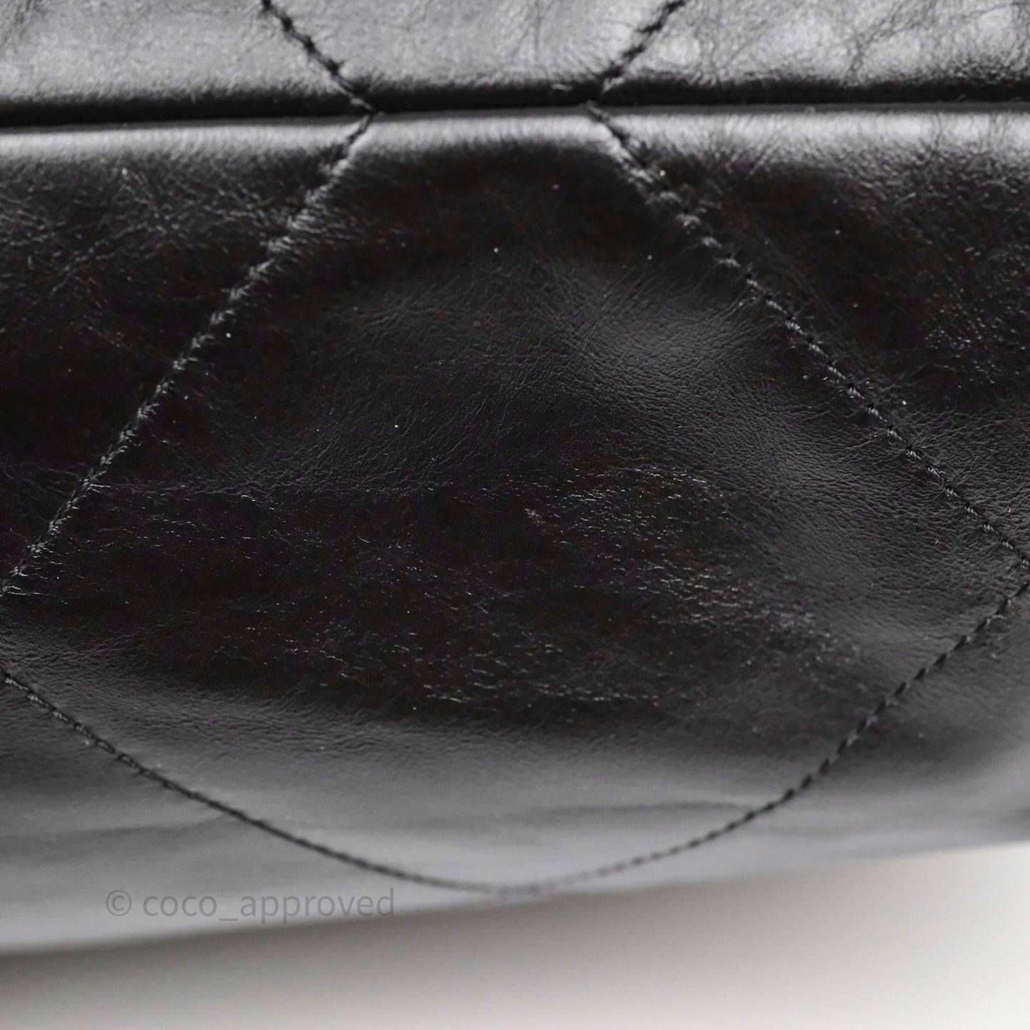 Chanel 22 Bag Medium Black Crumpled Calfskin Aged Gold Hardware