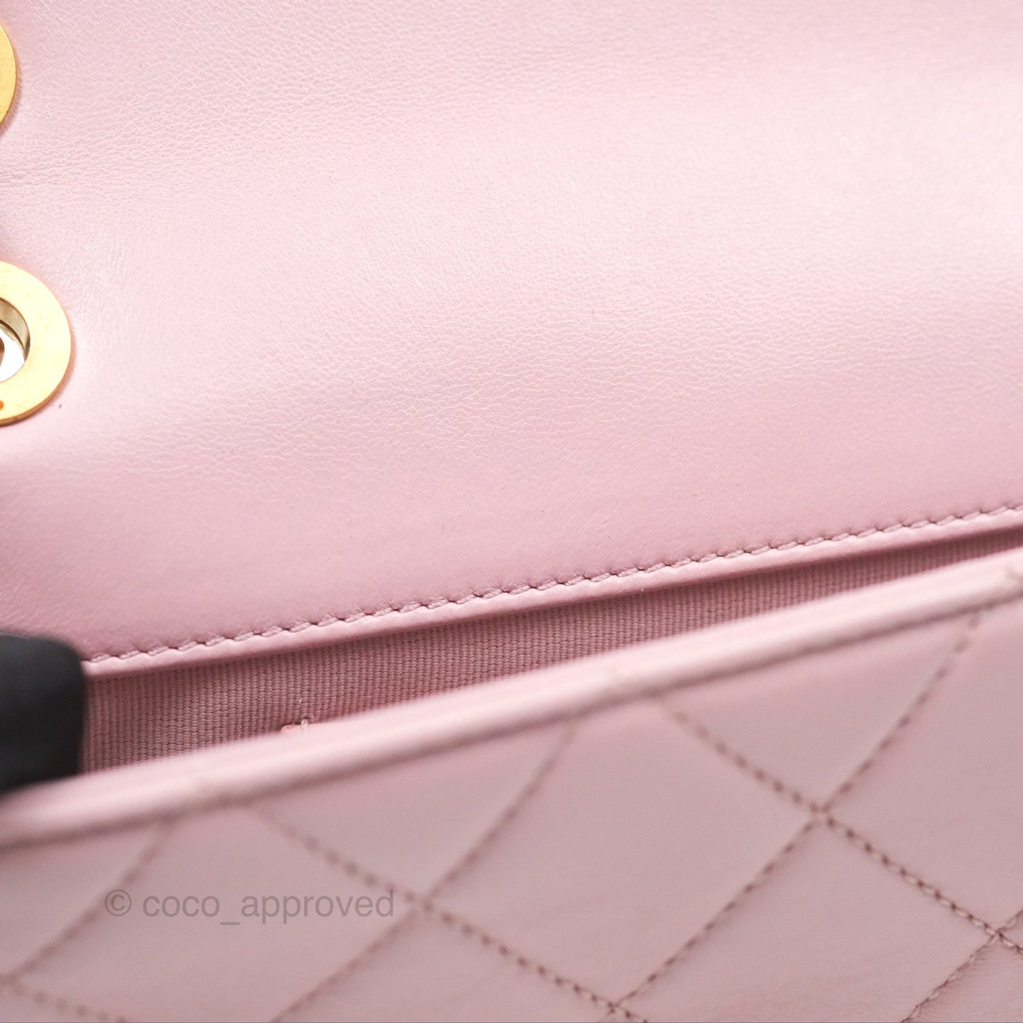 Chanel Flap Bag Dusty Pink Lambskin Aged Gold Hardware 24P