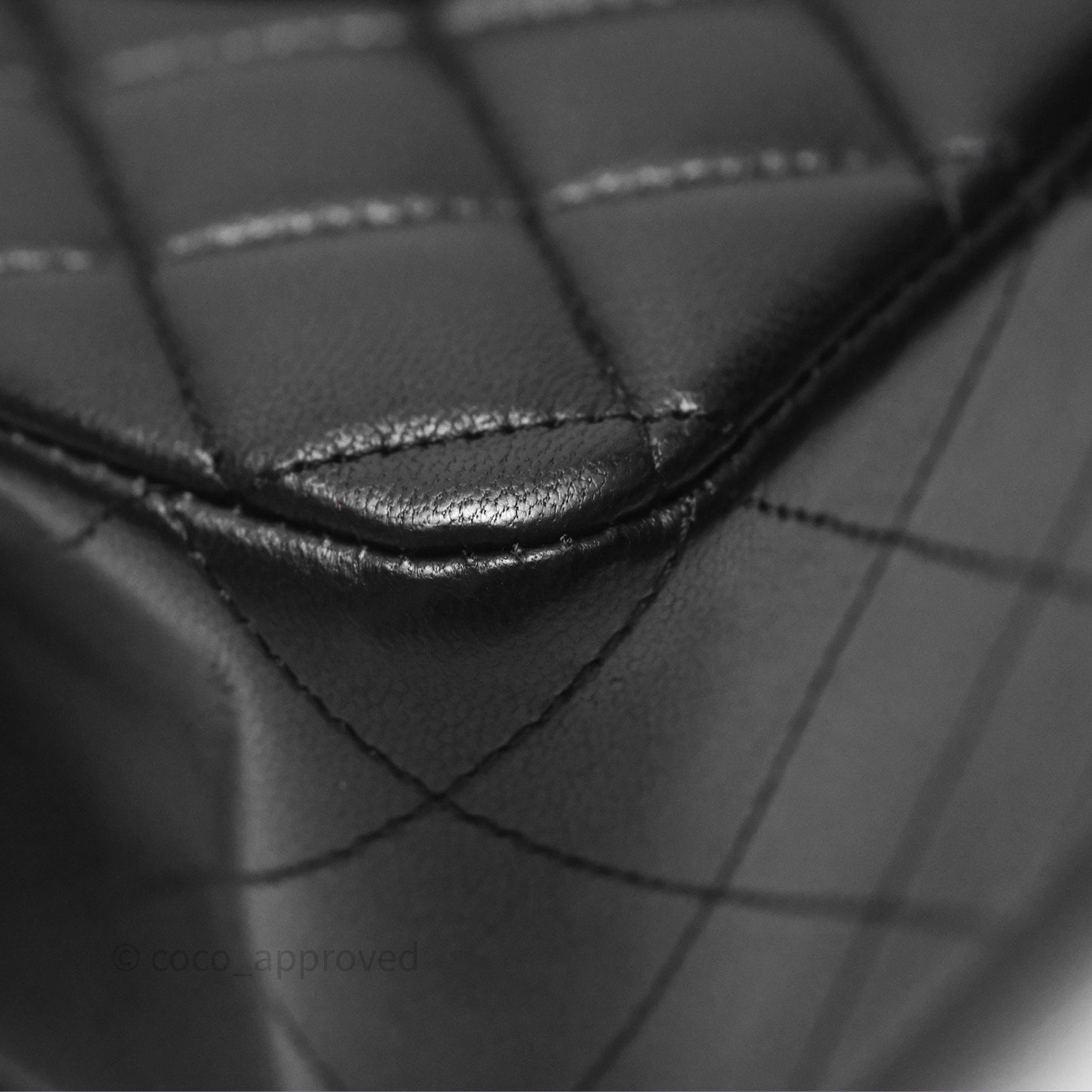 Chanel Classic M/L Medium Flap Quilted Black Lambskin Gold Hardware