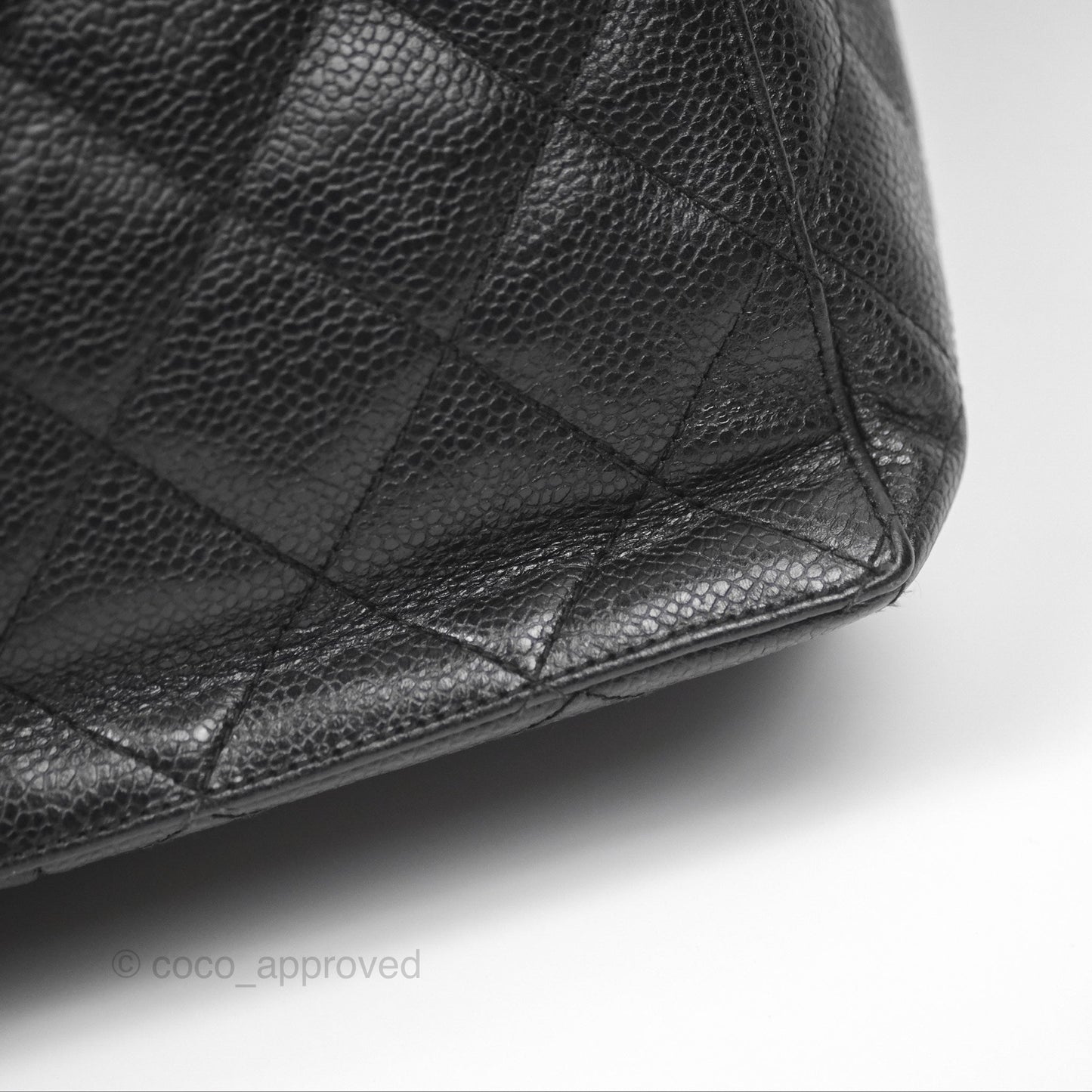 Chanel Vintage Quilted Shoulder Bag Black Caviar 24K Gold Hardware