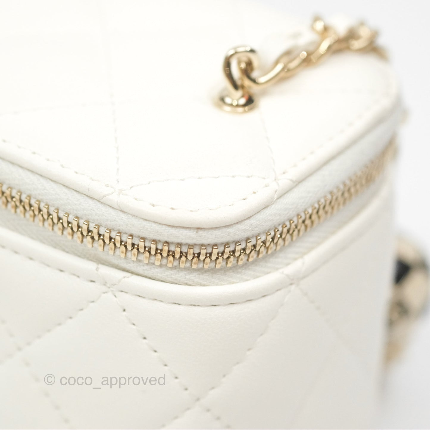 Chanel Mini Ball Crush Vanity With Chain White Lambskin Gold Hardware