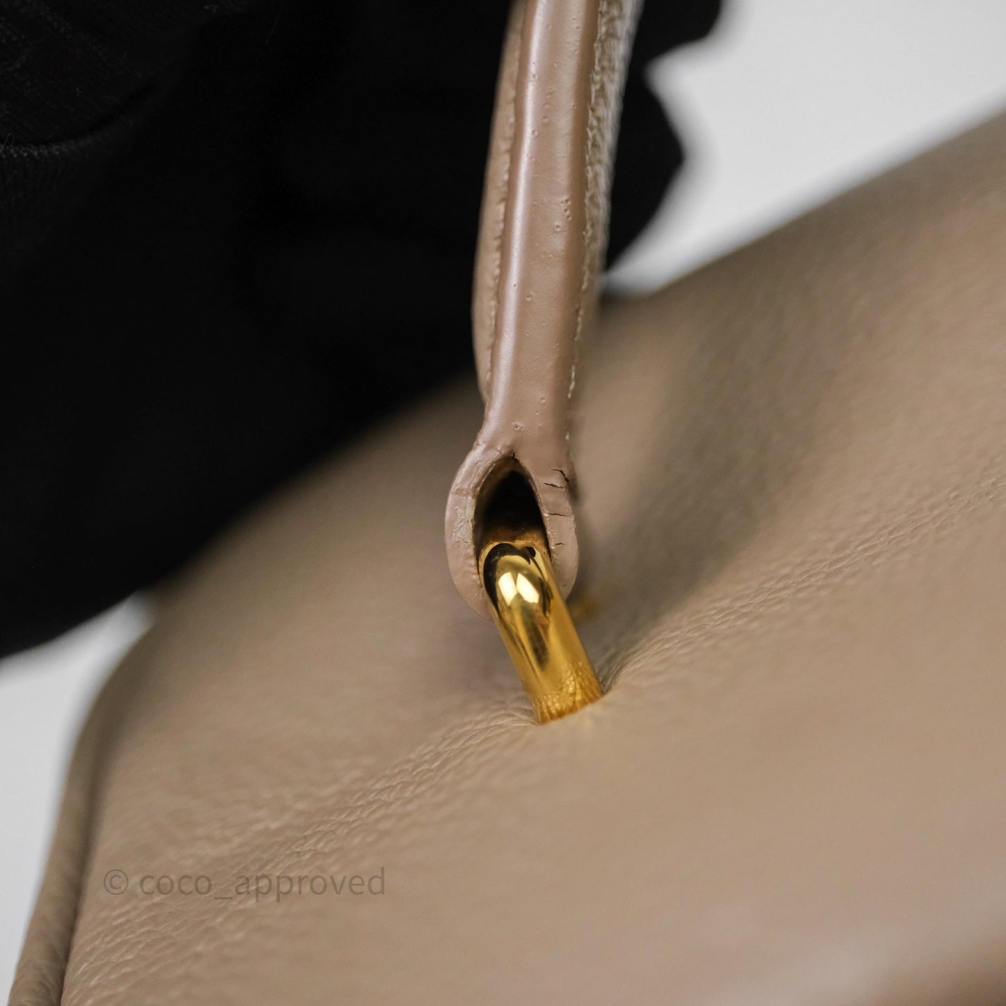 Louis Vuitton Monogram Empreinte Tourterelle Vanity PM Beige Gold Hardware