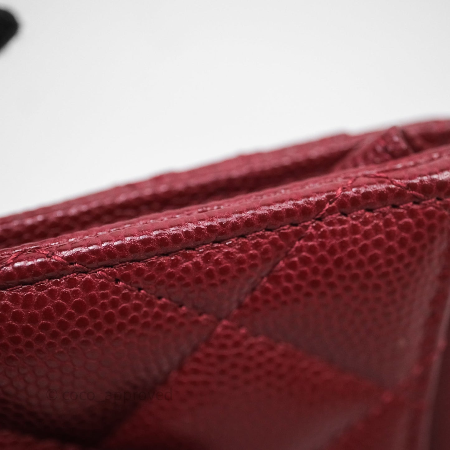 Chanel Classic Caviar Zipped Card Holder Burgundy Gold Hardware