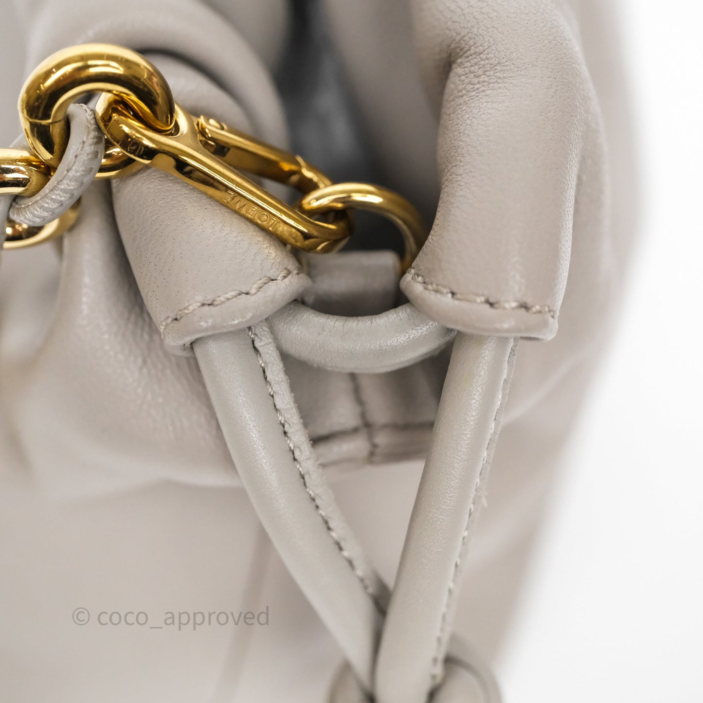 Loewe Medium Flamenco Purse in Mellow Nappa Lambskin Shell Grey