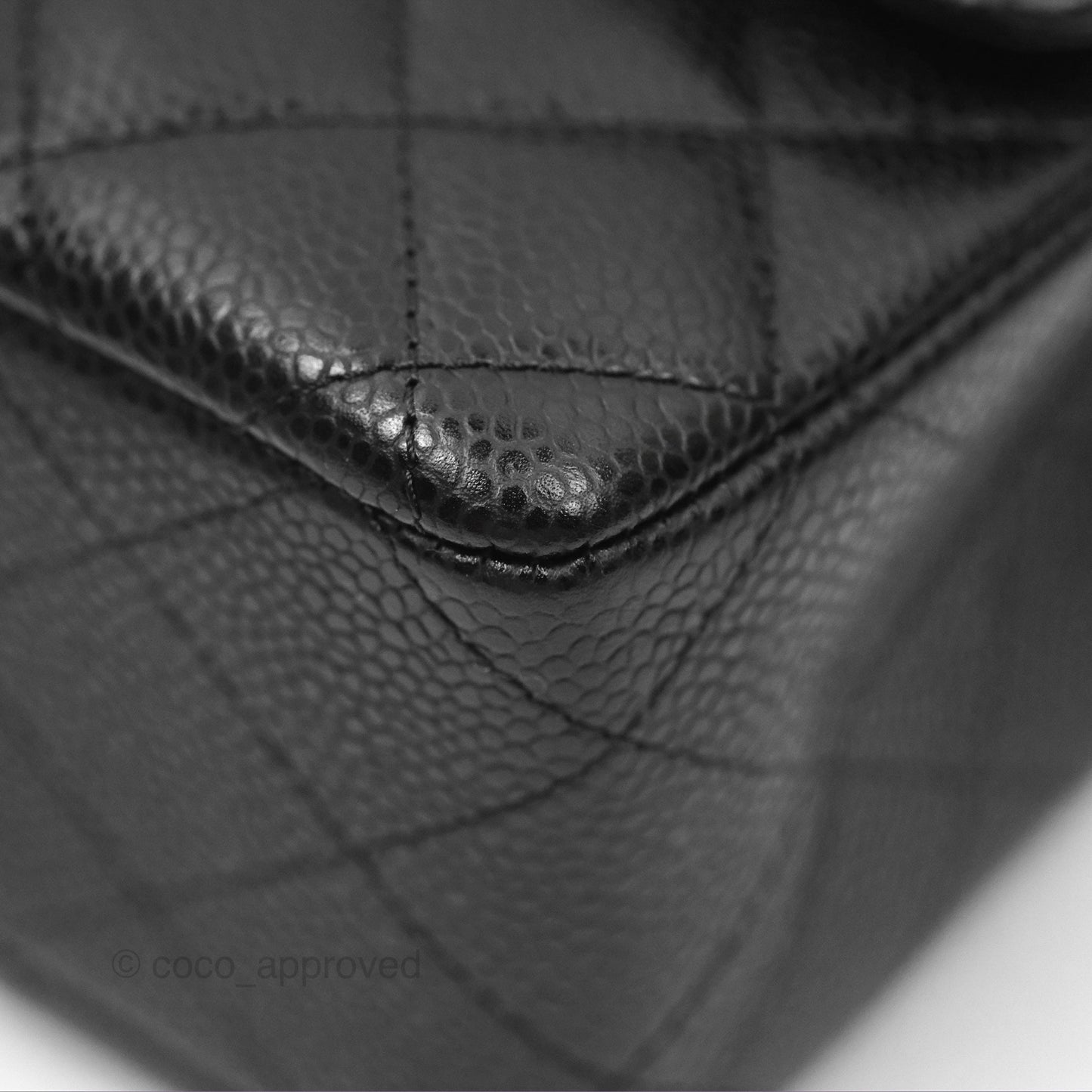 Chanel Classic M/L Medium Flap Quilted Black Caviar Gold Hardware