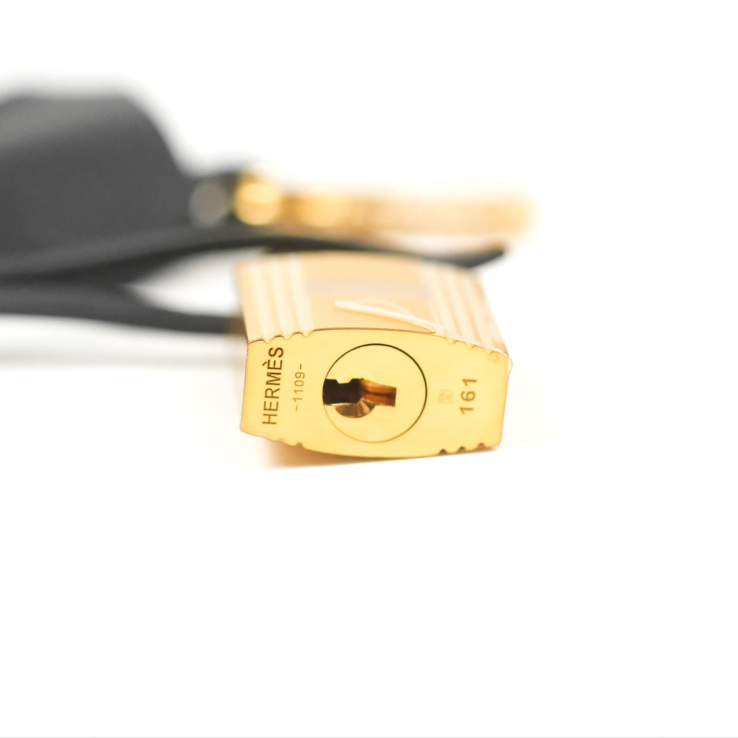 Hermès Retourne Kelly 25 Black Swift Gold Hardware