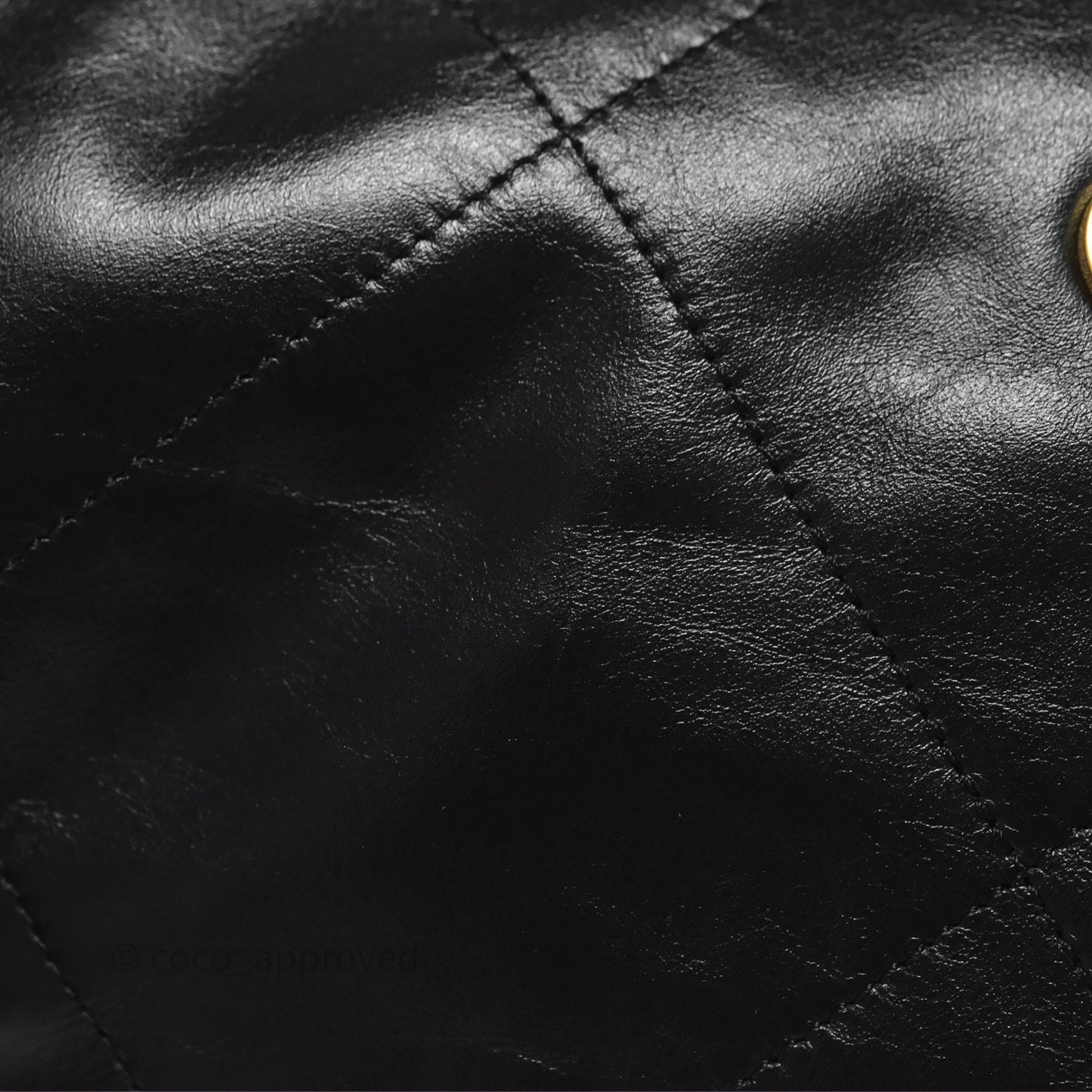 Chanel 22 Bag Medium Black Crumpled Calfskin Aged Gold Hardware