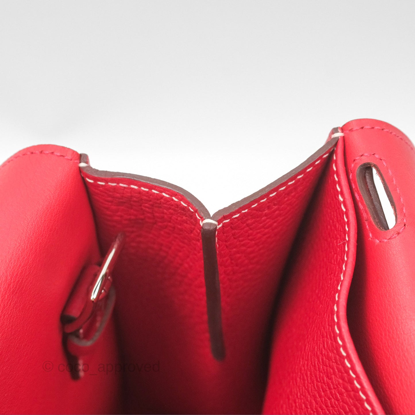 Hermès Halzan 31 Rouge Casque Clemence Palladium Hardware