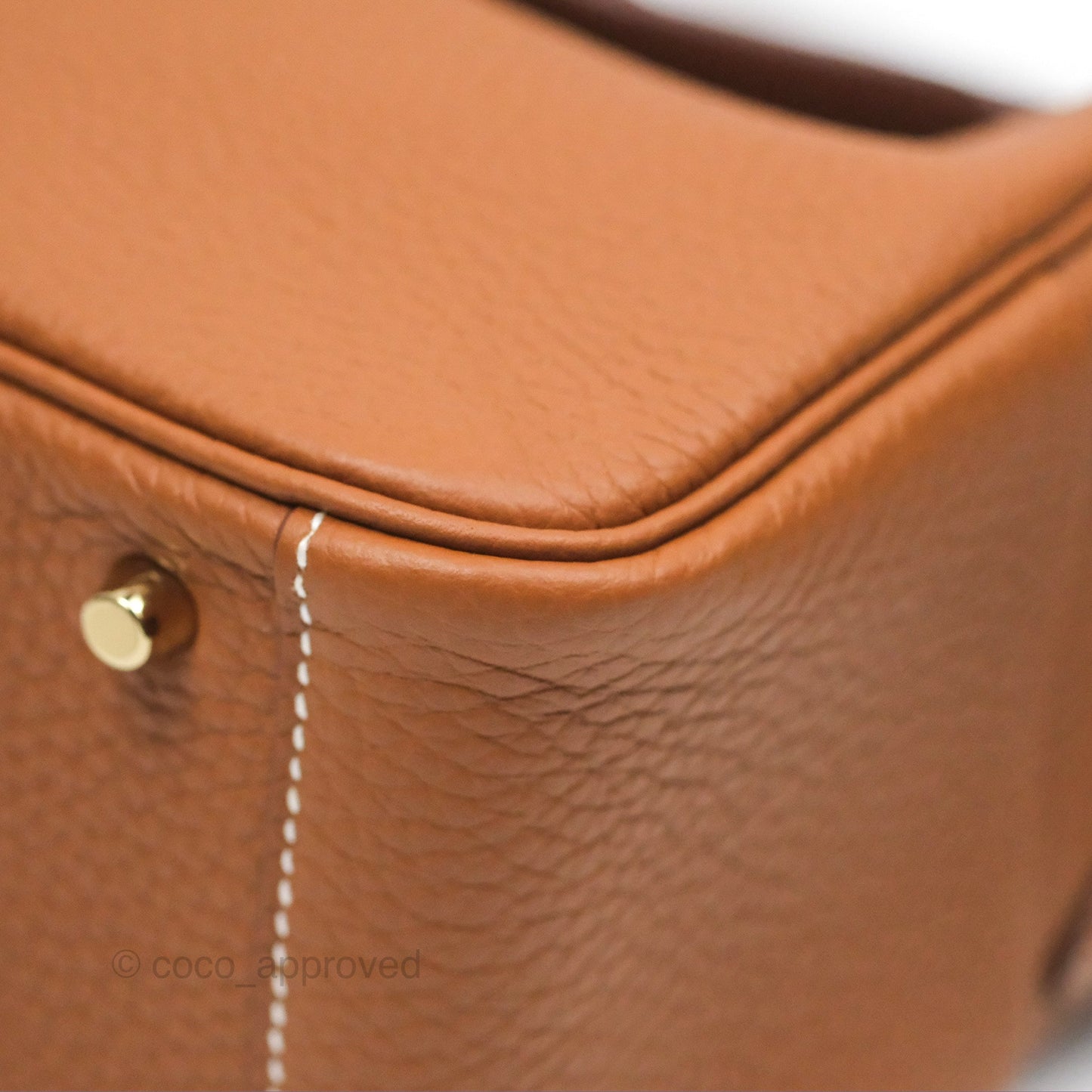 Hermès Mini Lindy 20 Gold Clemence Gold Hardware