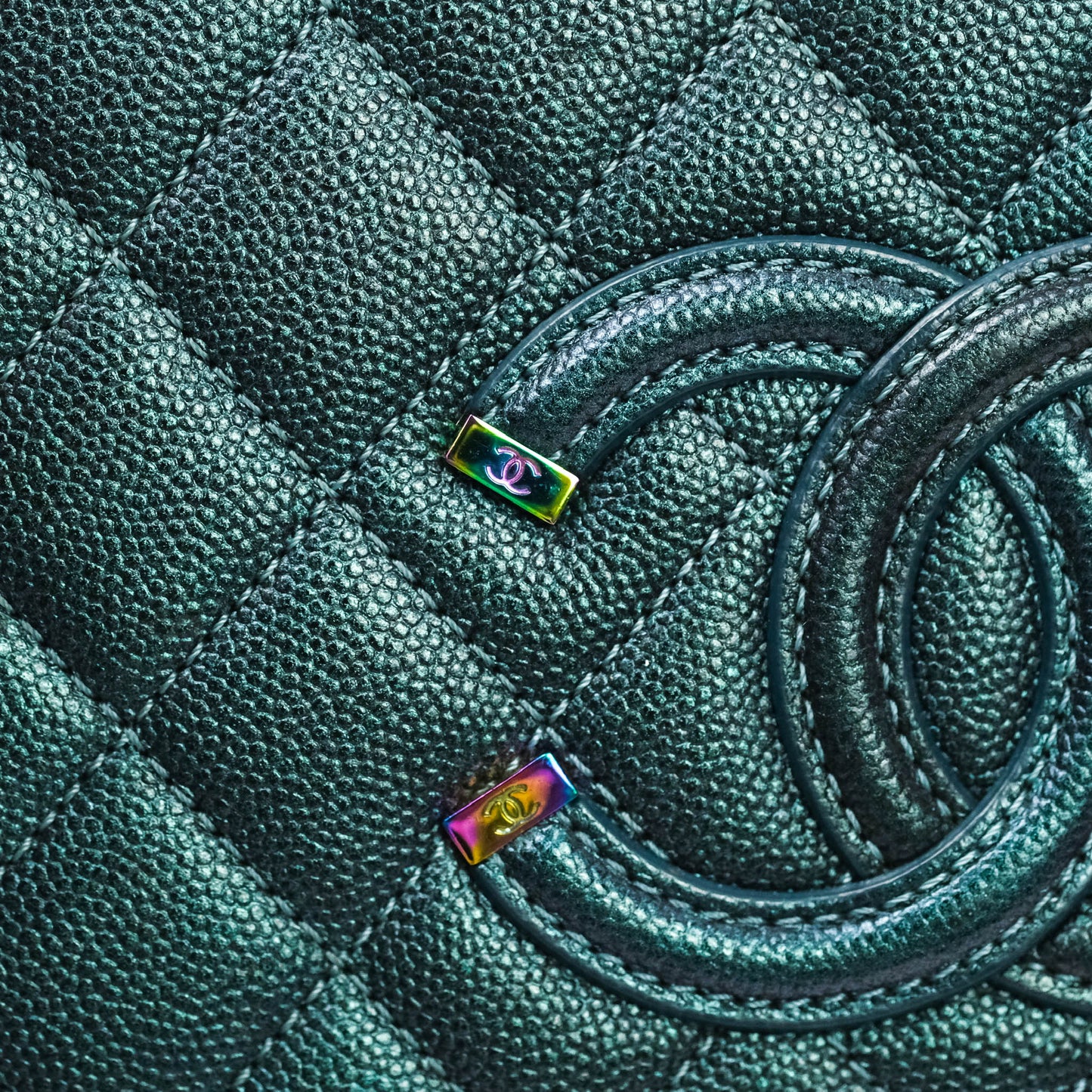 Chanel Quilted Medium CC Filigree Vanity Case Iridescent Dark Turquoise Caviar Rainbow Hardware