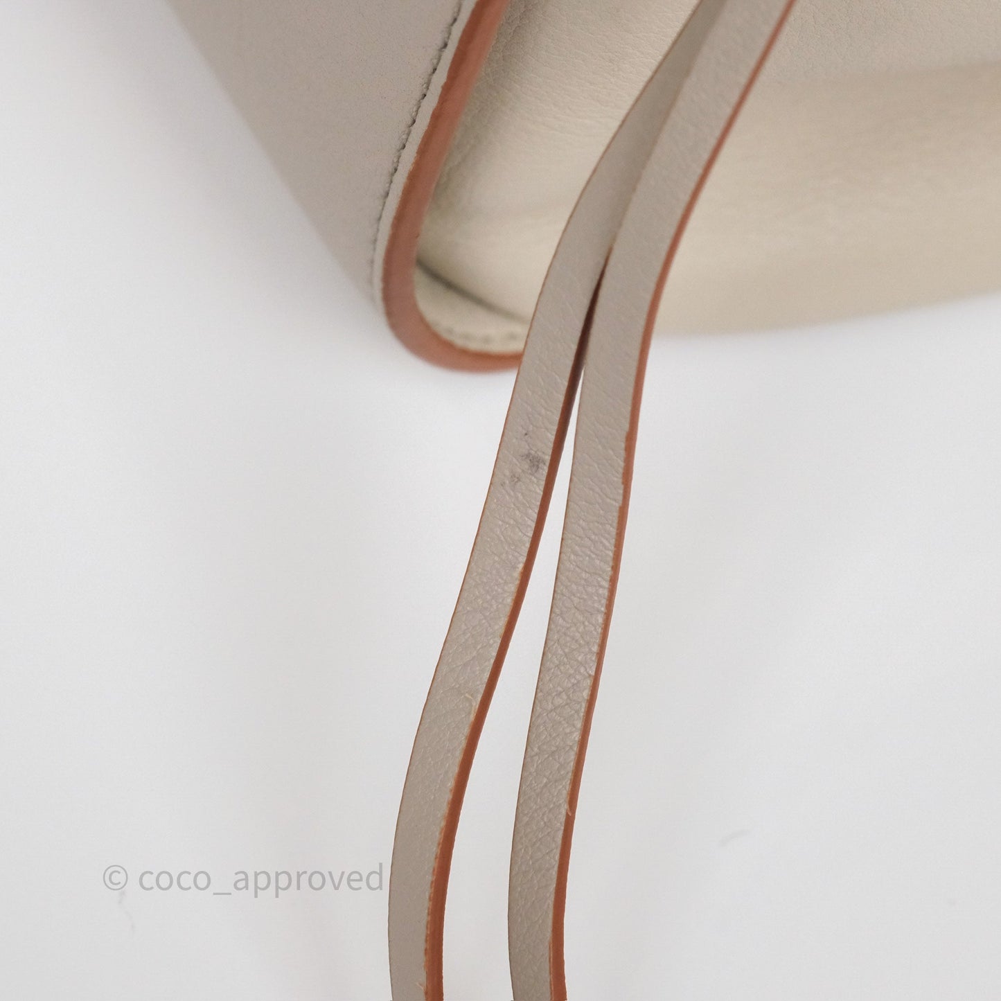 Loewe Small Hammock Shoulder Bag Calfskin Light Grey/Beige