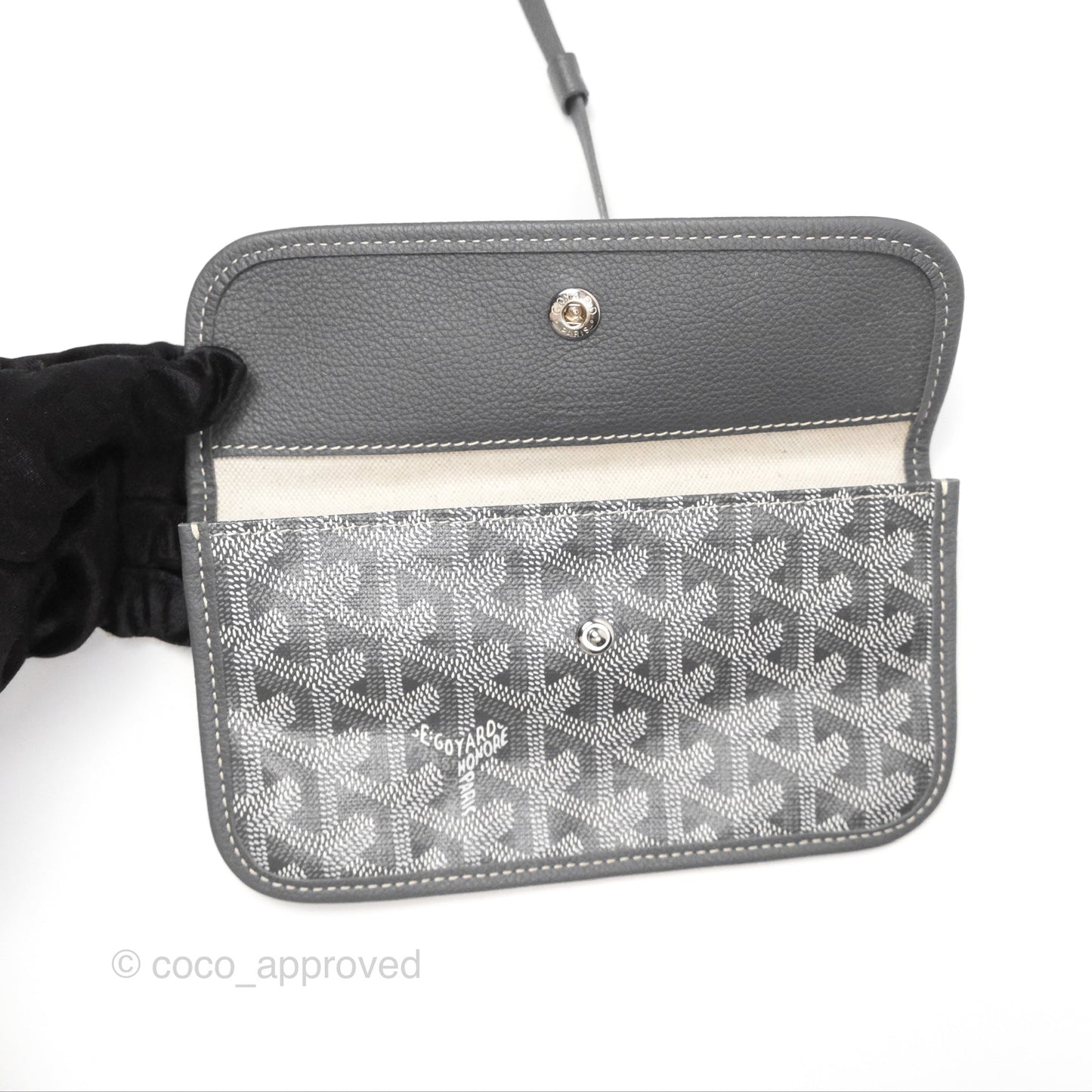 Goyard St Louis Tote PM ⁣⁣⁣⁣⁣⁣⁣⁣⁣⁣⁣⁣⁣⁣⁣⁣⁣⁣⁣⁣Grey