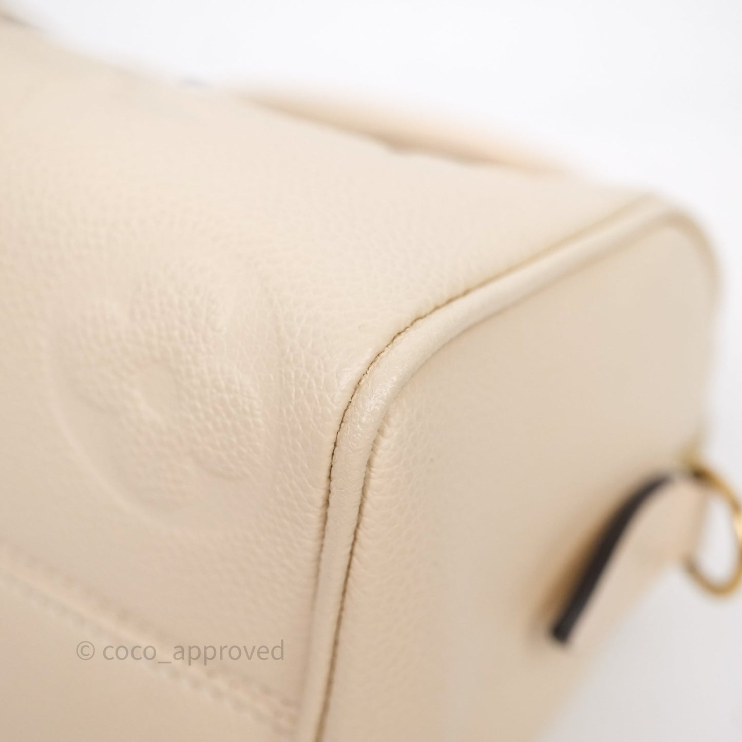 Louis Vuitton Speedy Bandoulière 20 Monogram Ivory
