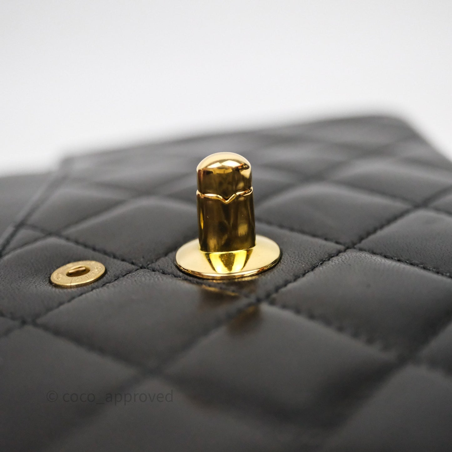 Chanel Quilted Vintage Flap Bag Lambskin Black 24K Gold Hardware