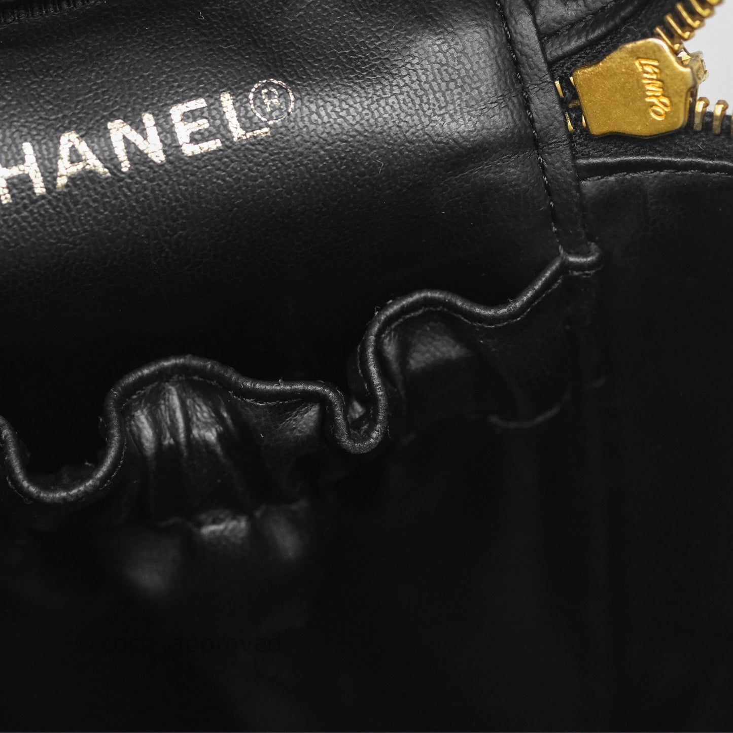 Chanel Vintage Vanity Case Black Caviar Gold Hardware