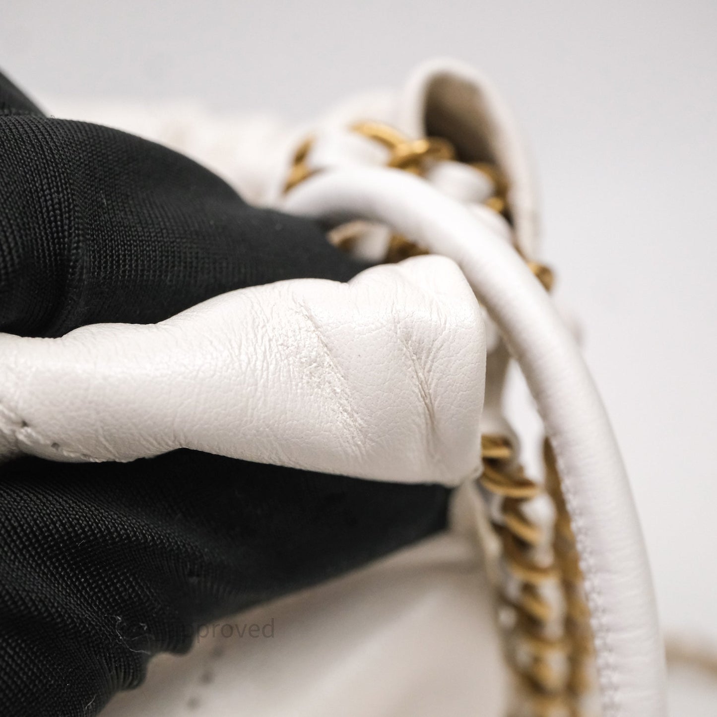 Chanel 22 Mini Bag White Calfskin Aged Gold Hardware