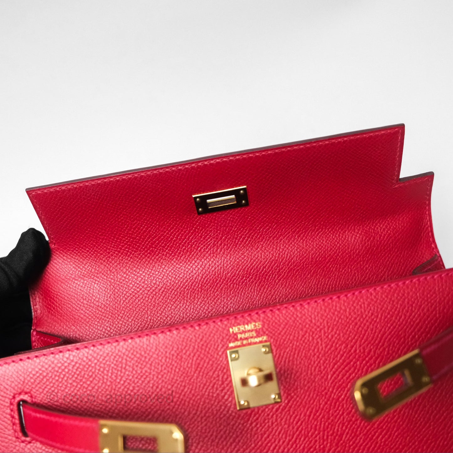Hermès Sellier Kelly 25 Rouge Casaque Q5 Epsom Gold Hardware